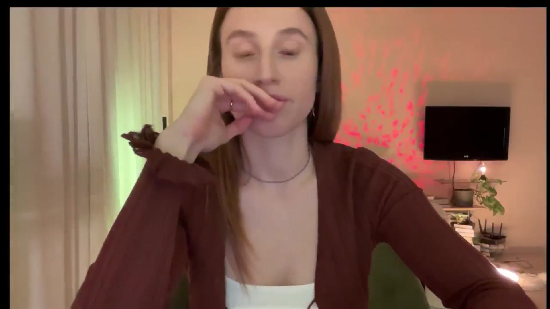 Gallery image thumbnail from LovelyBvnny's myfreecams stream on, 01/23/2025, 16:14 image 16 of 20