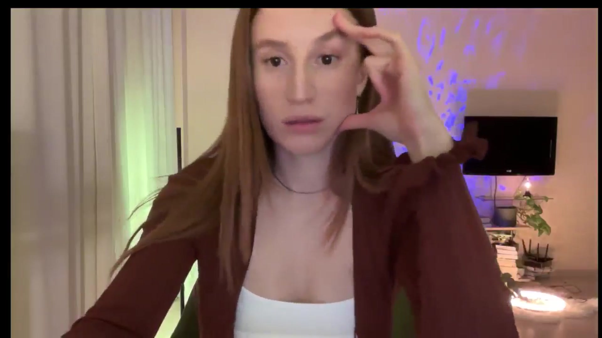 Gallery image thumbnail from LovelyBvnny's myfreecams stream on, 01/23/2025, 16:14 image 12 of 20