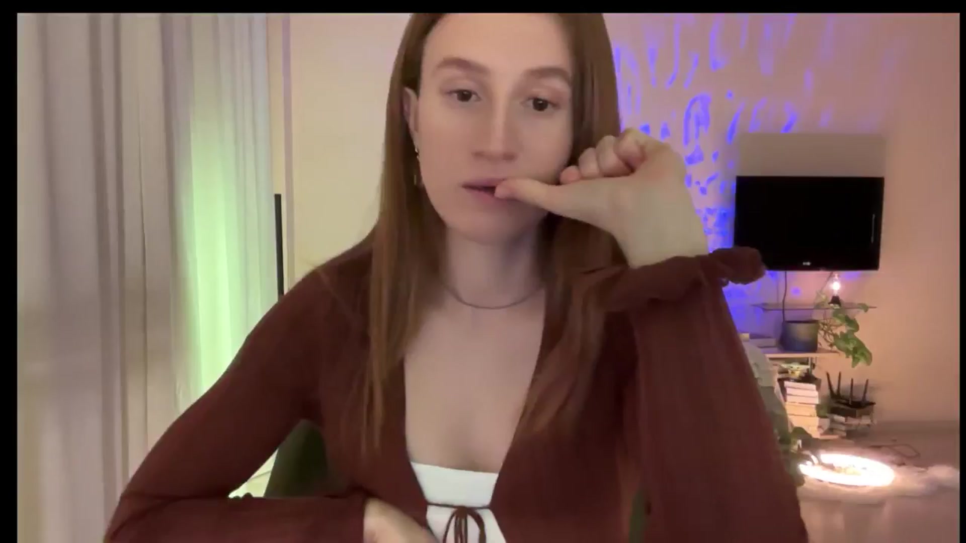 Gallery image thumbnail from LovelyBvnny's myfreecams stream on, 01/23/2025, 17:46 image 14 of 20