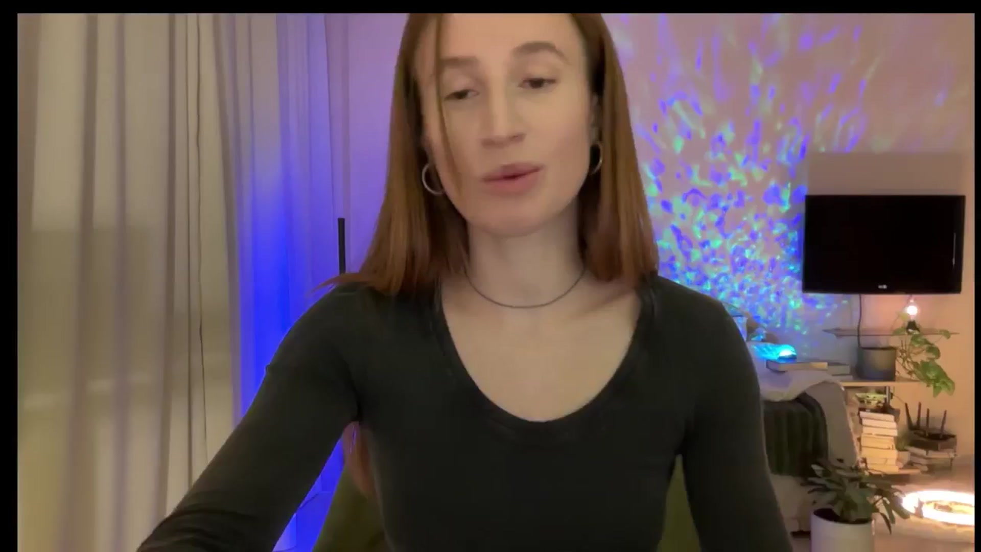 Gallery image thumbnail from LovelyBvnny's myfreecams stream on, 01/25/2025, 16:00 image 6 of 20