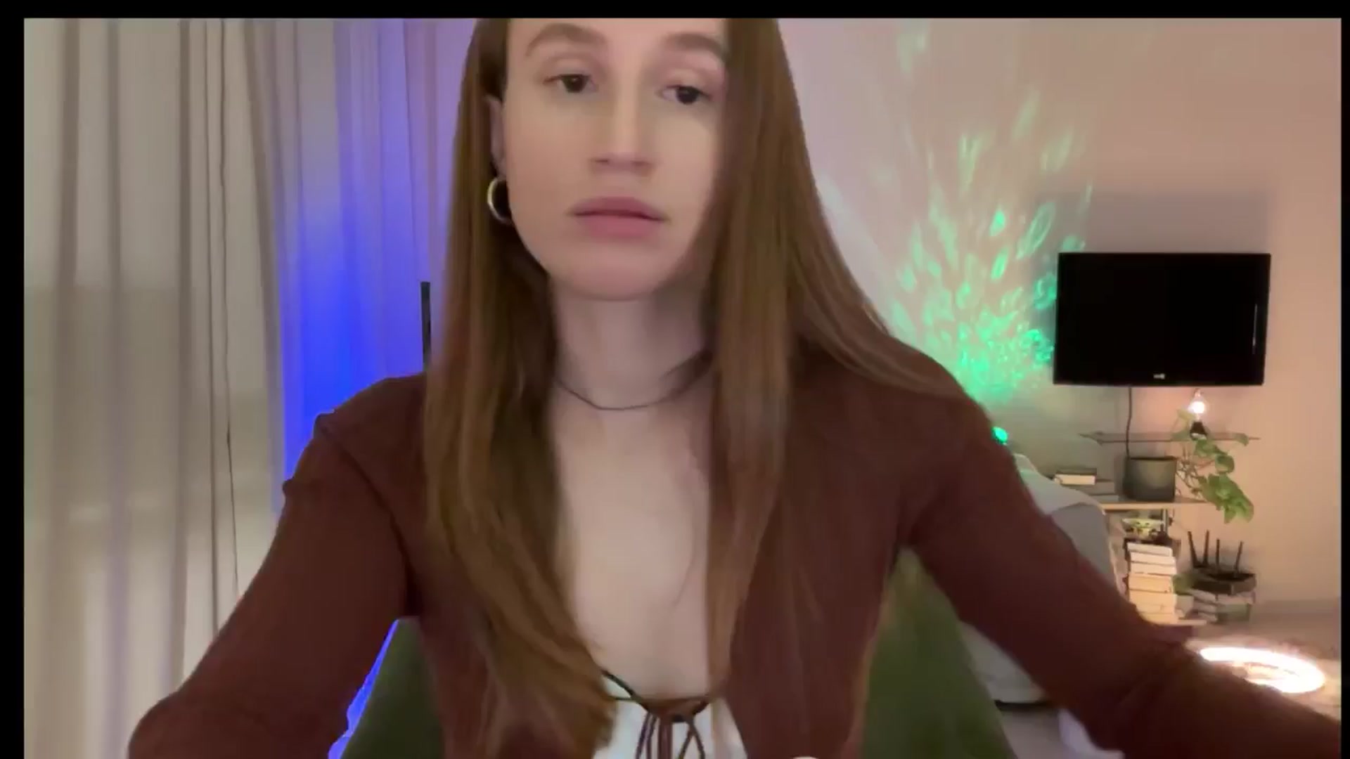 Gallery image thumbnail from LovelyBvnny's myfreecams stream on, 01/25/2025, 17:55 image 11 of 20