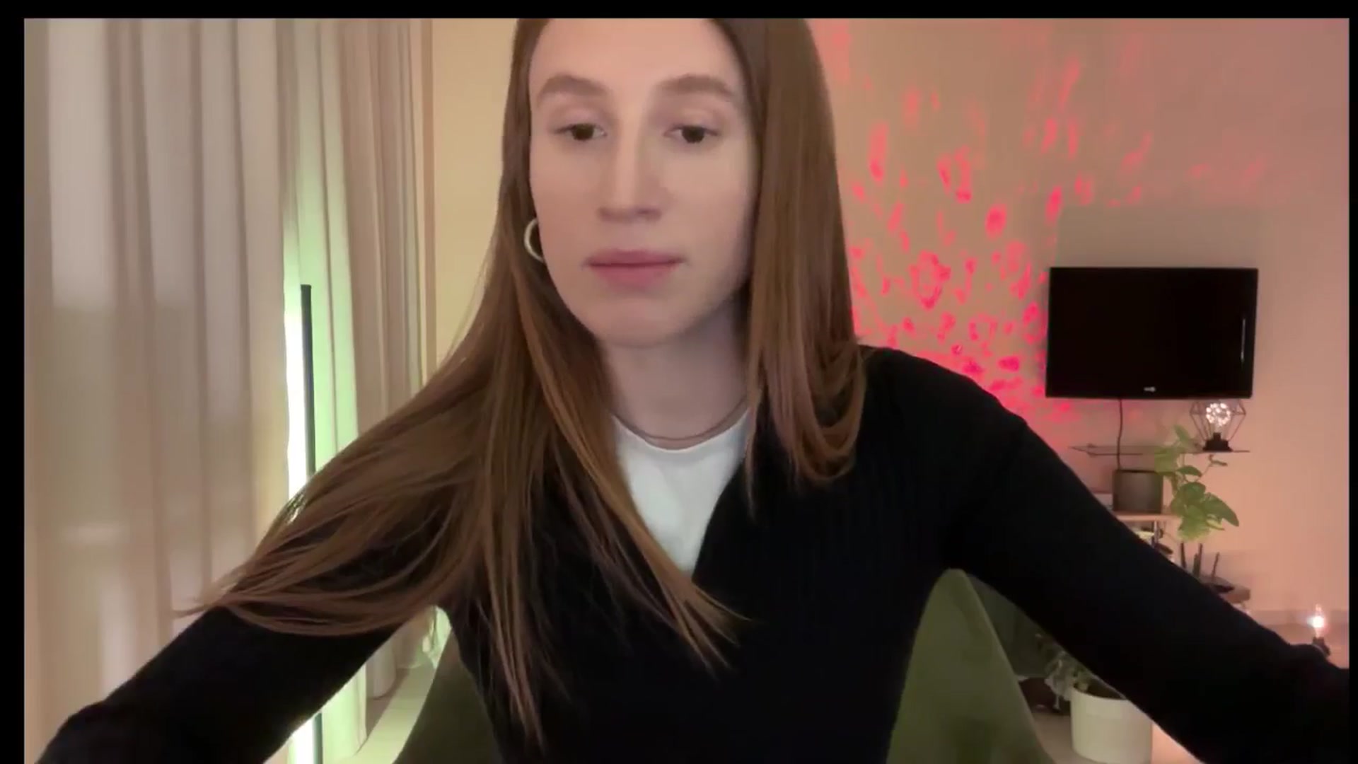 Gallery image thumbnail from LovelyBvnny's myfreecams stream on, 02/07/2025, 16:54 image 8 of 20