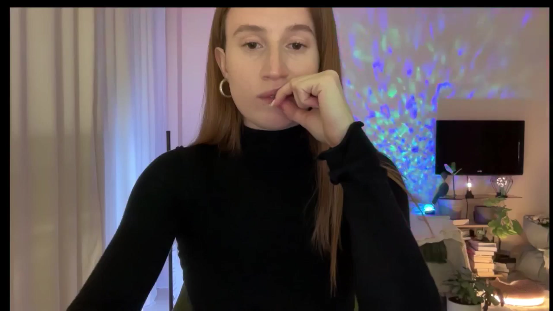 Gallery image thumbnail from LovelyBvnny's myfreecams stream on, 02/27/2025, 17:03 image 13 of 20