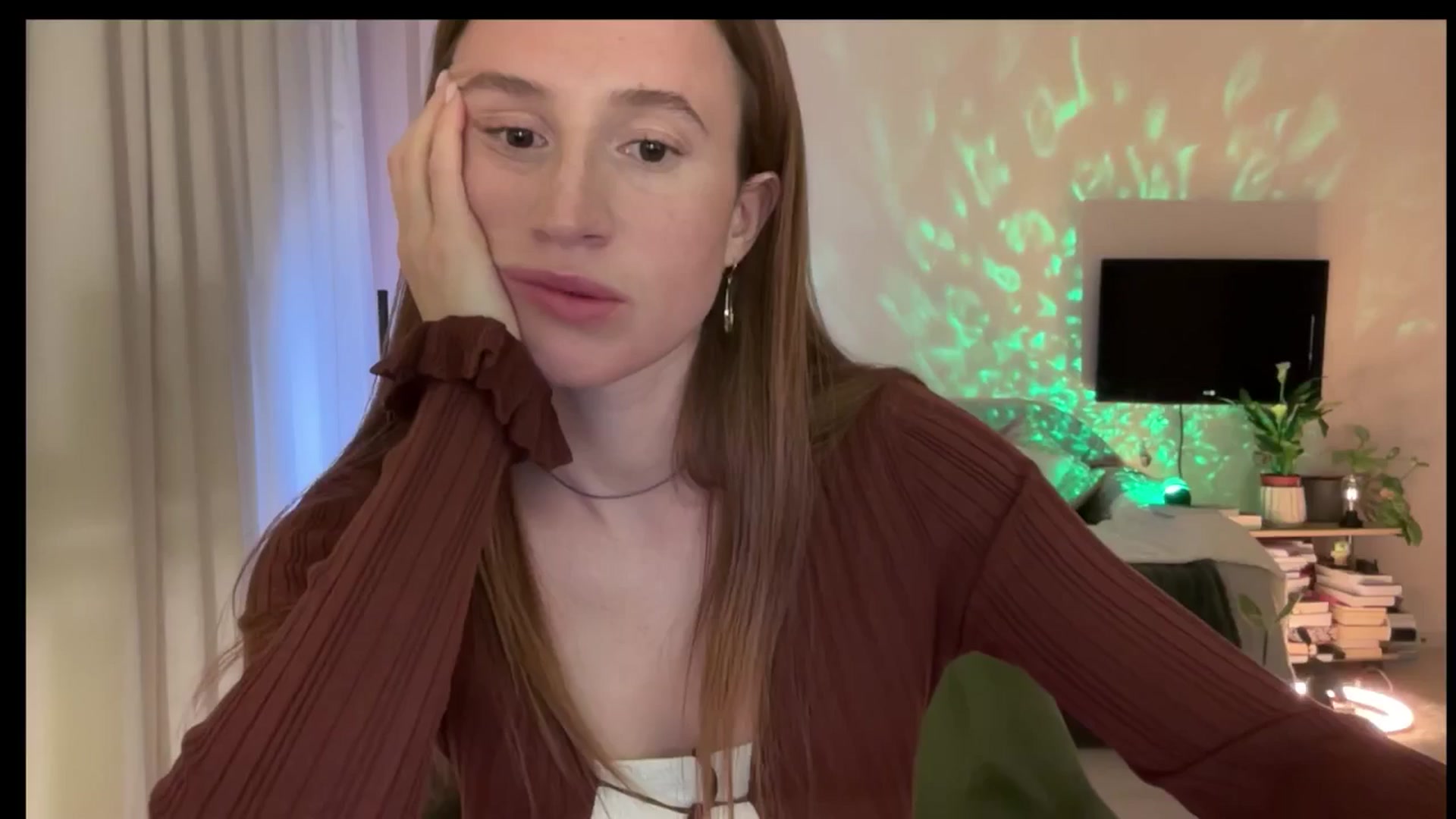 Gallery image thumbnail from LovelyBvnny's myfreecams stream on, 03/09/2025, 17:56 image 19 of 20
