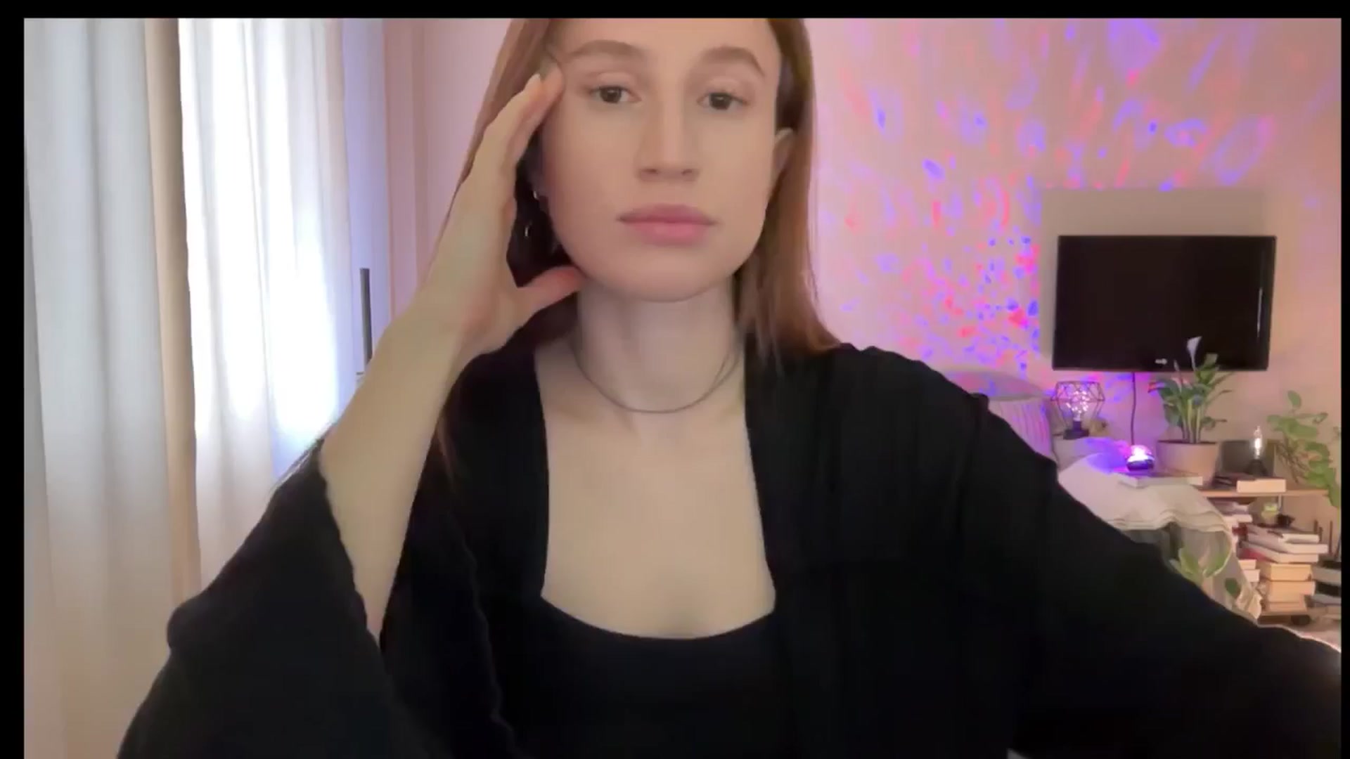 Gallery image thumbnail from LovelyBvnny's myfreecams stream on, 03/13/2025, 15:38 image 13 of 20