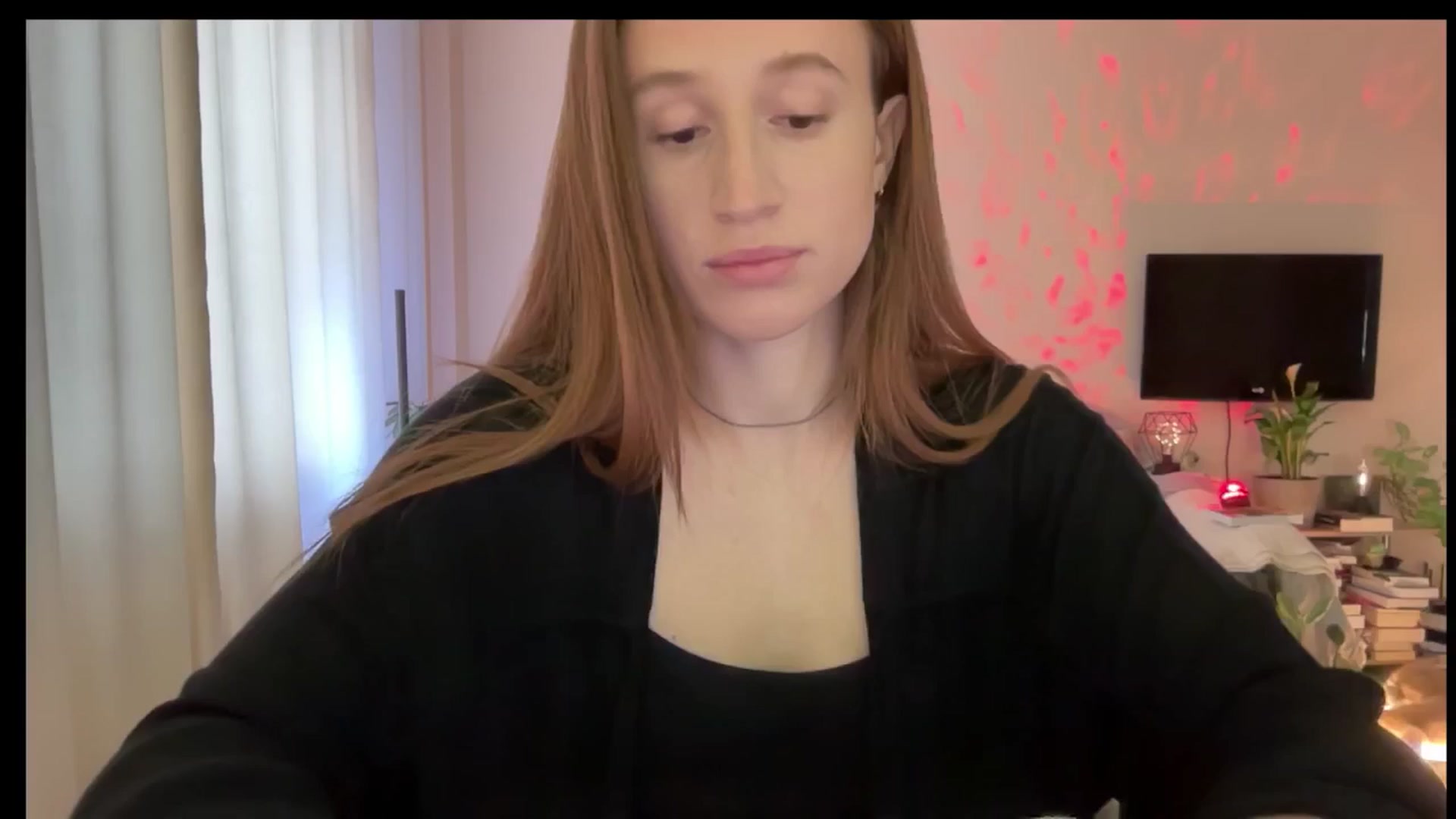 Gallery image thumbnail from LovelyBvnny's myfreecams stream on, 03/13/2025, 15:38 image 19 of 20