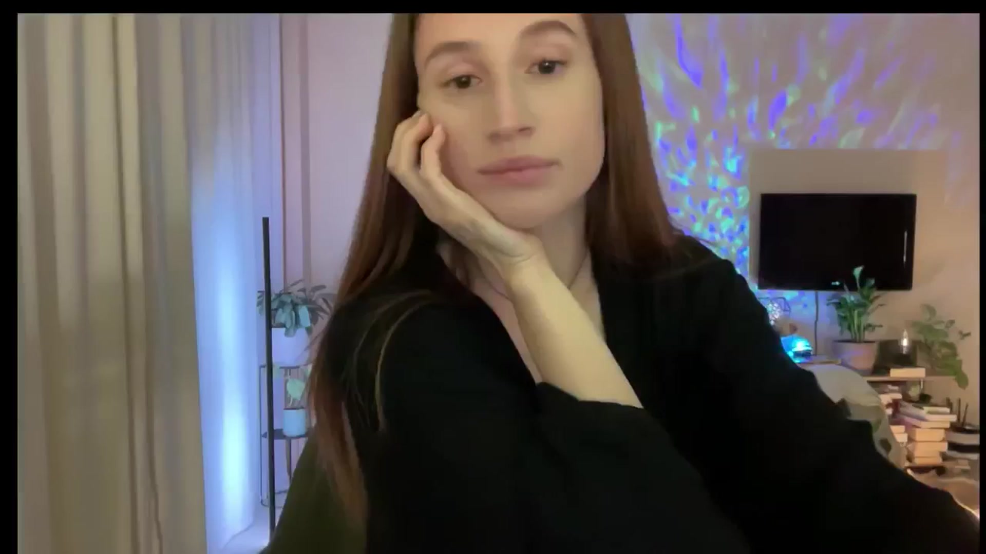 Gallery image thumbnail from LovelyBvnny's myfreecams stream on, 03/13/2025, 16:33 image 17 of 20