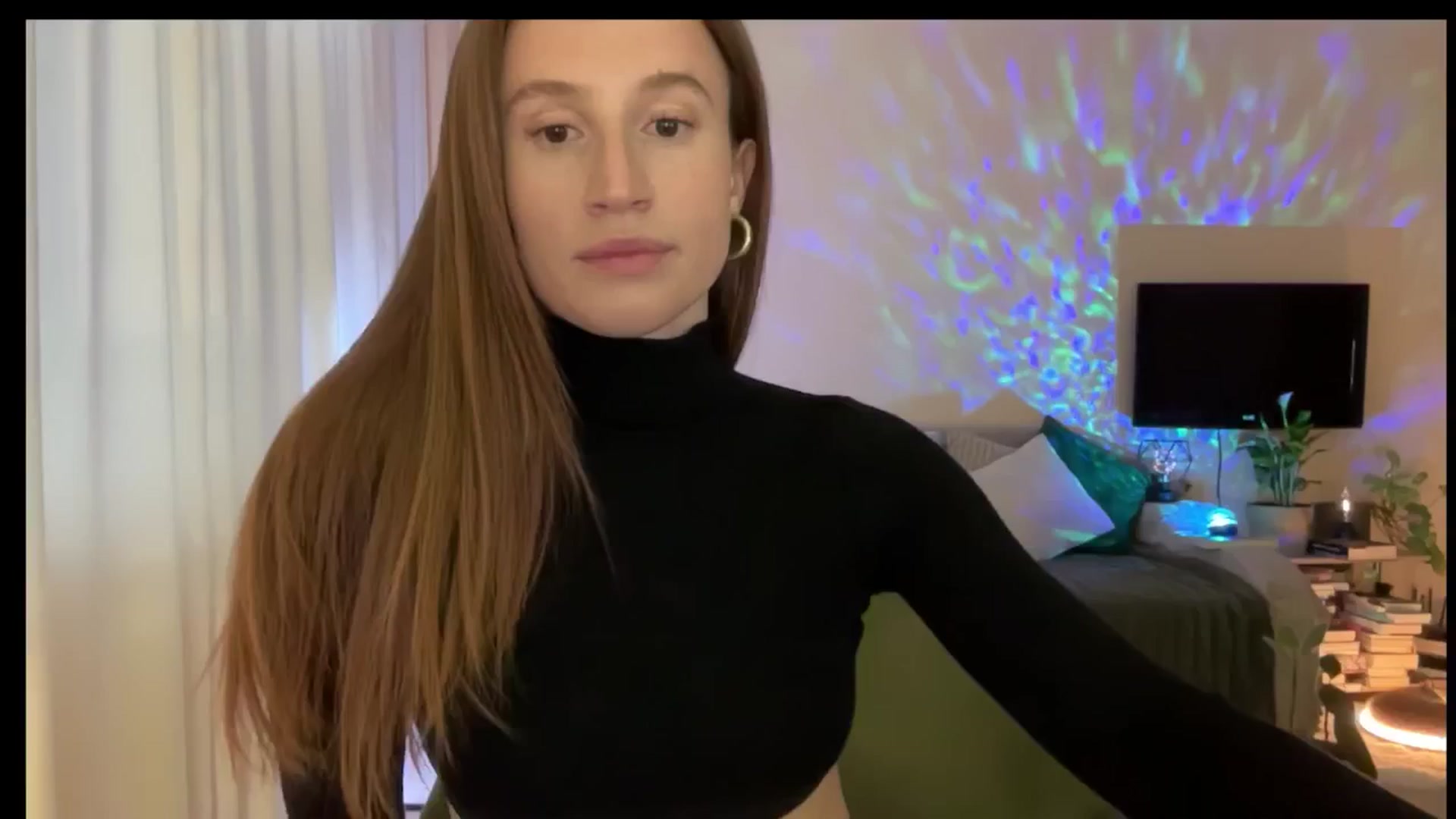 Gallery image thumbnail from LovelyBvnny's myfreecams stream on, 03/14/2025, 16:36 image 15 of 20