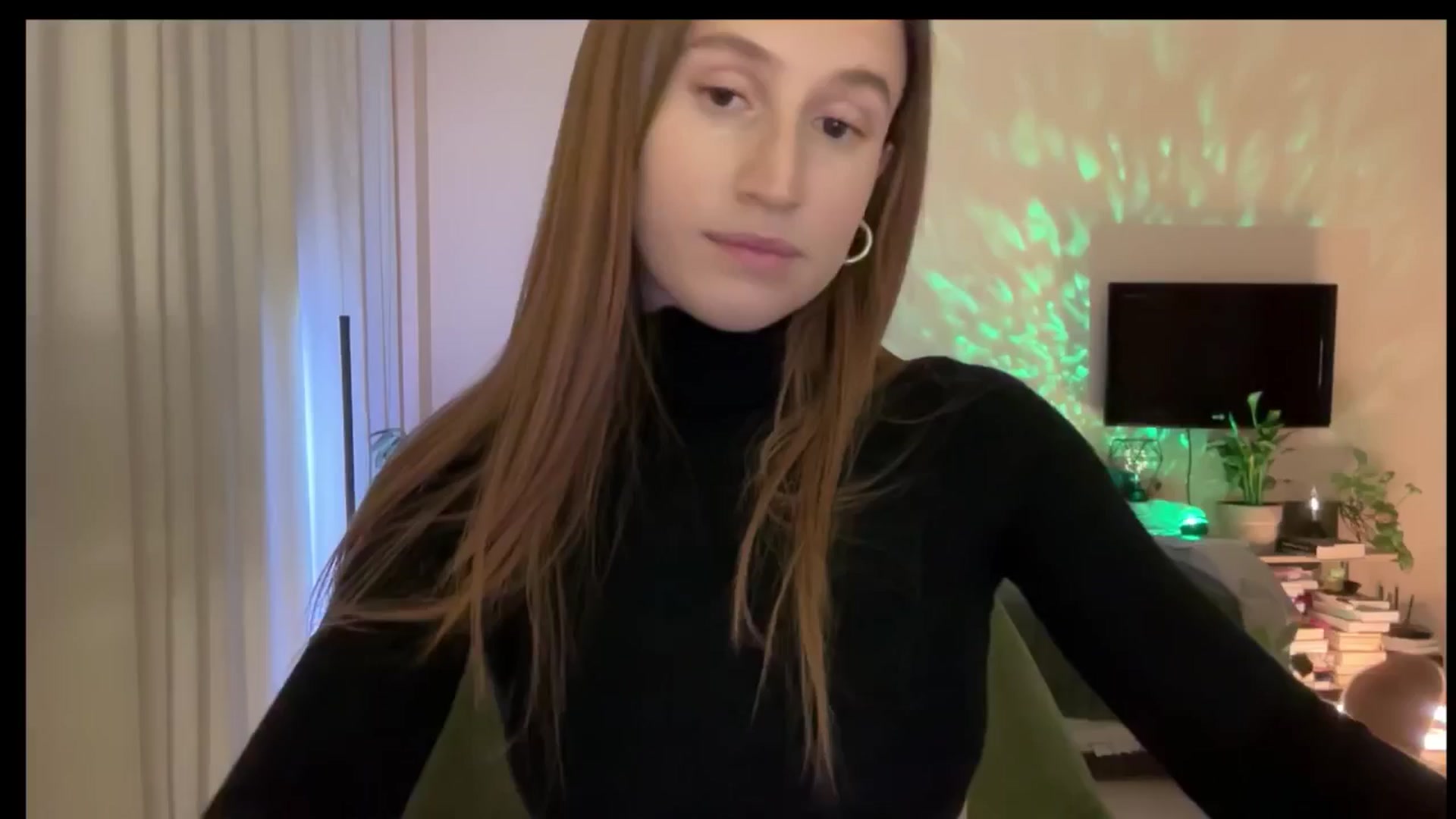 Gallery image thumbnail from LovelyBvnny's myfreecams stream on, 03/14/2025, 16:36 image 19 of 20