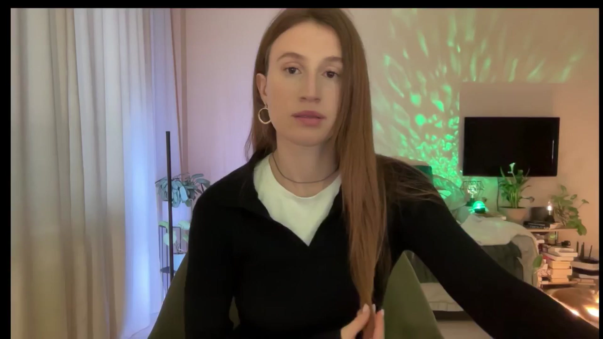 Gallery image thumbnail from LovelyBvnny's myfreecams stream on, 03/17/2025, 15:54 image 10 of 20