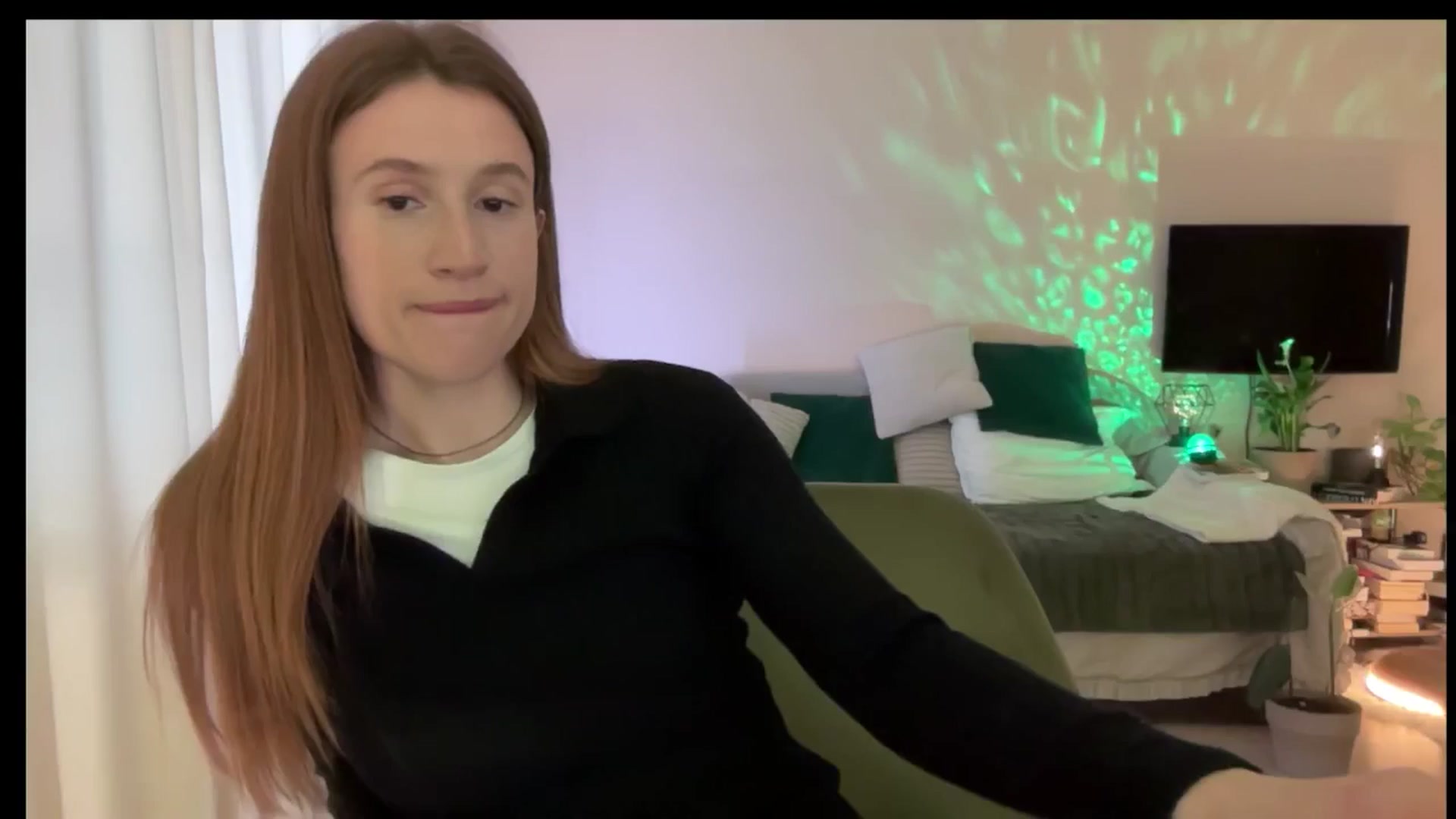 Gallery image thumbnail from LovelyBvnny's myfreecams stream on, 03/17/2025, 15:54 image 5 of 20