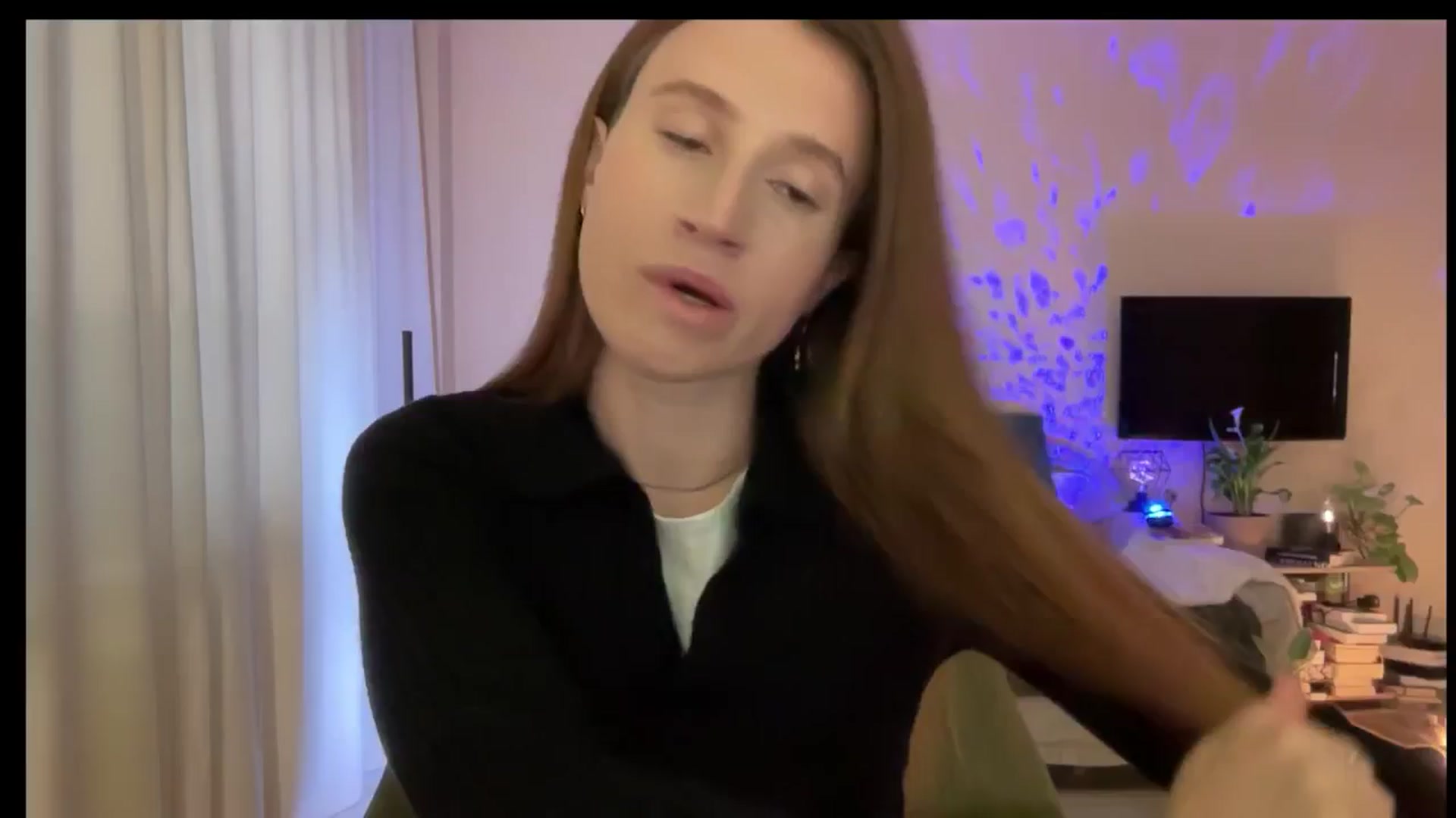 Gallery image thumbnail from LovelyBvnny's myfreecams stream on, 03/17/2025, 15:54 image 13 of 20