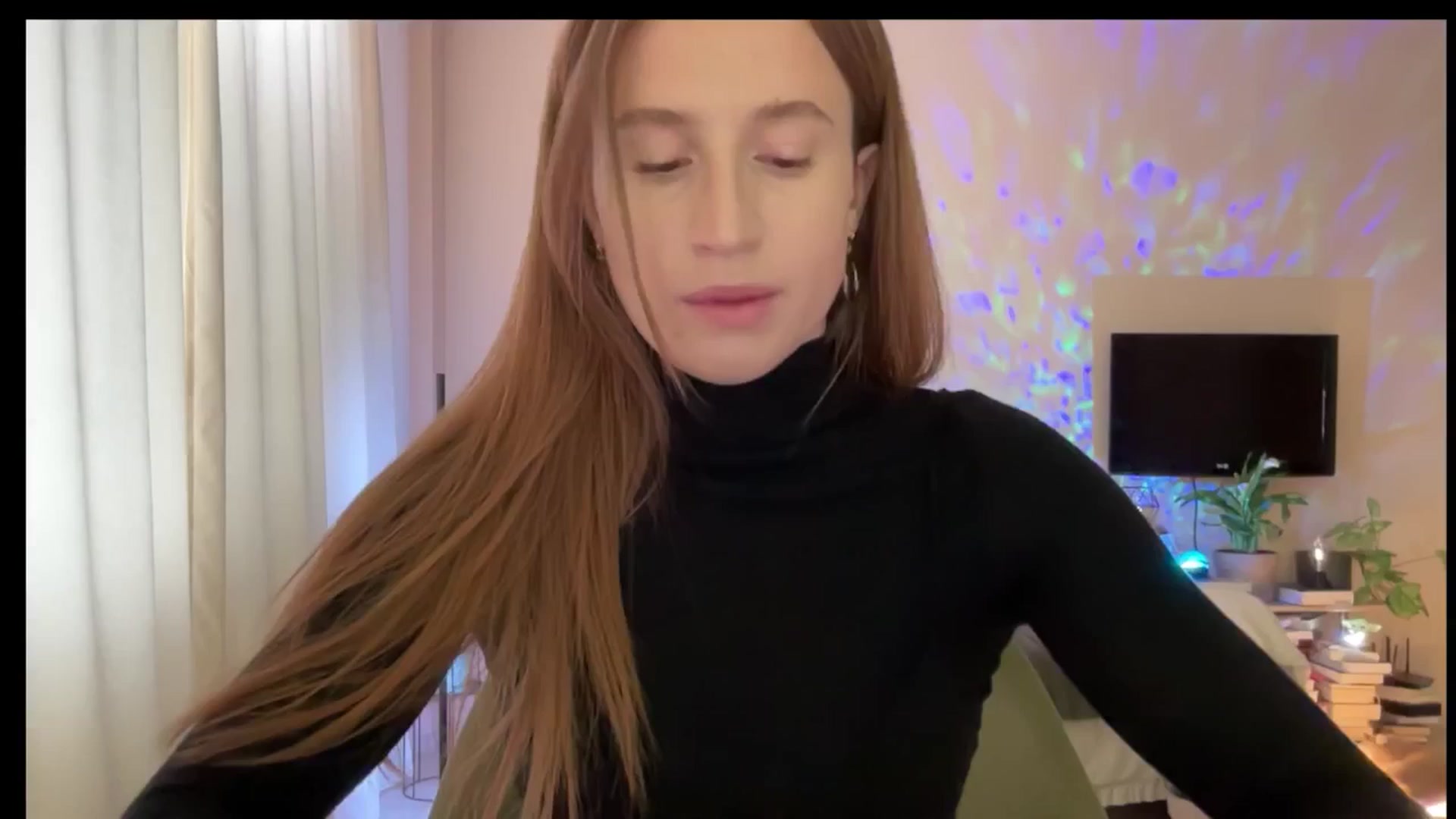 Gallery image thumbnail from LovelyBvnny's myfreecams stream on, 03/19/2025, 15:17 image 3 of 20