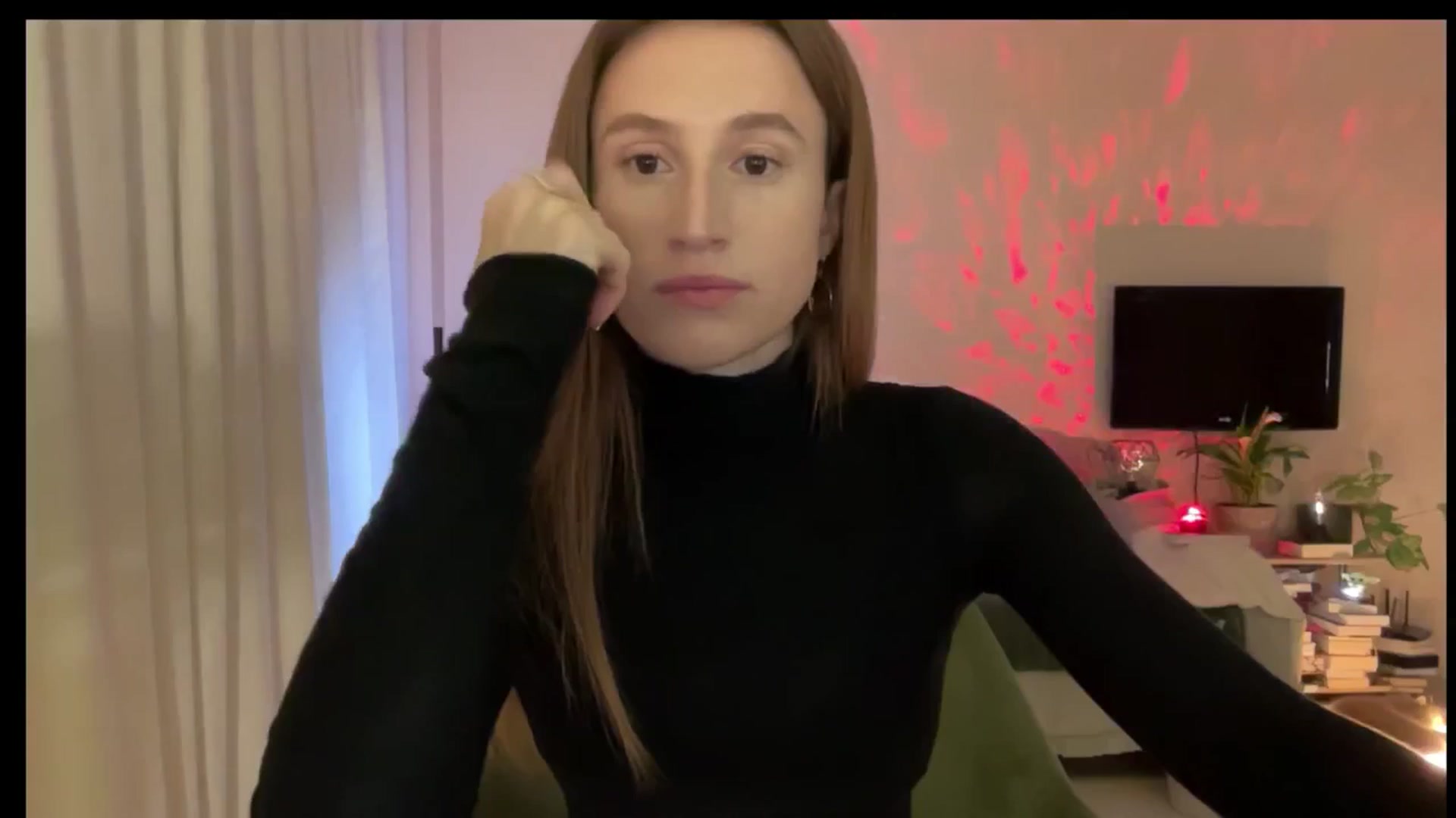 Gallery image thumbnail from LovelyBvnny's myfreecams stream on, 03/19/2025, 16:32 image 17 of 20