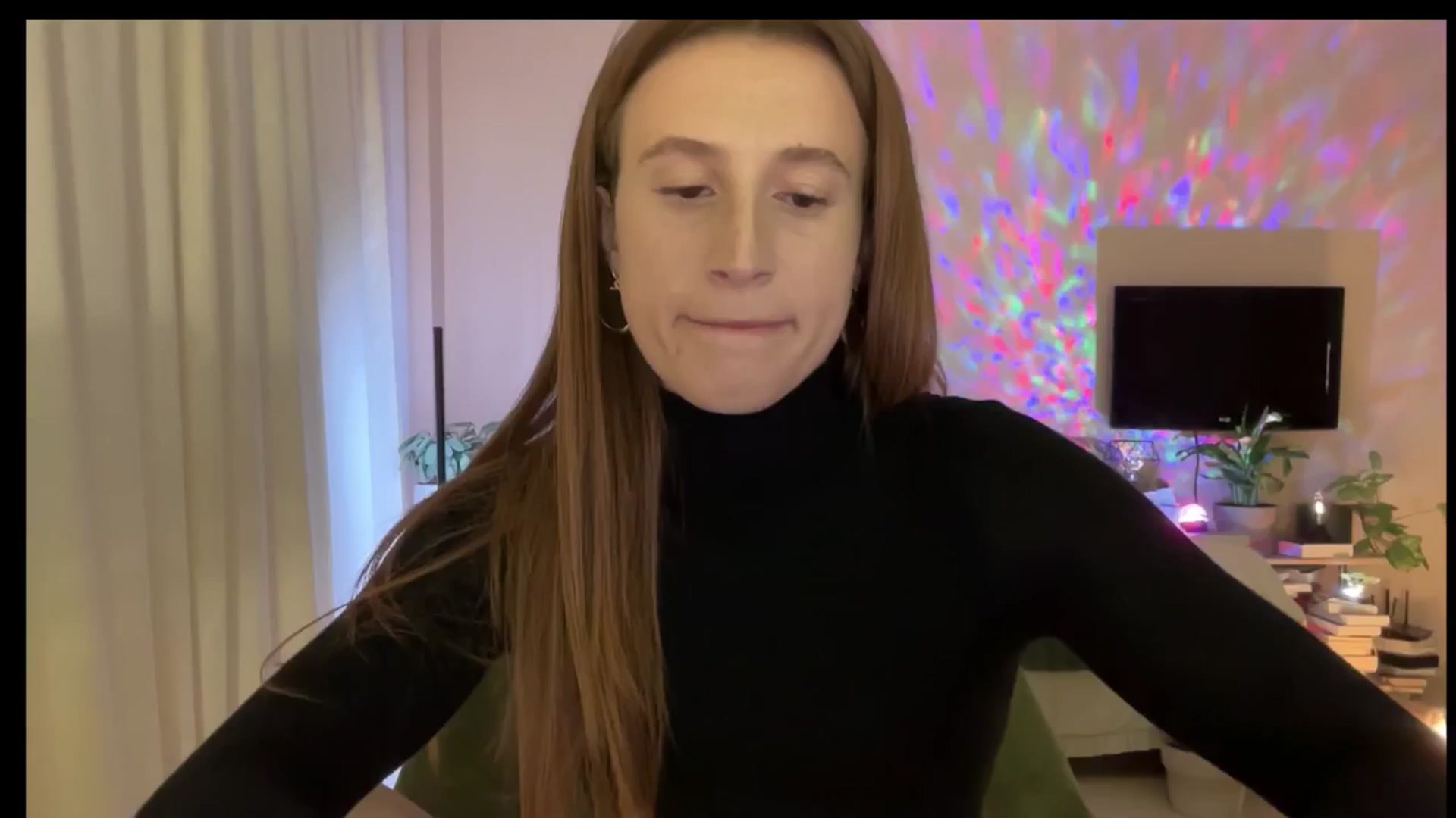Gallery image thumbnail from LovelyBvnny's myfreecams stream on, 03/19/2025, 16:32 image 13 of 20