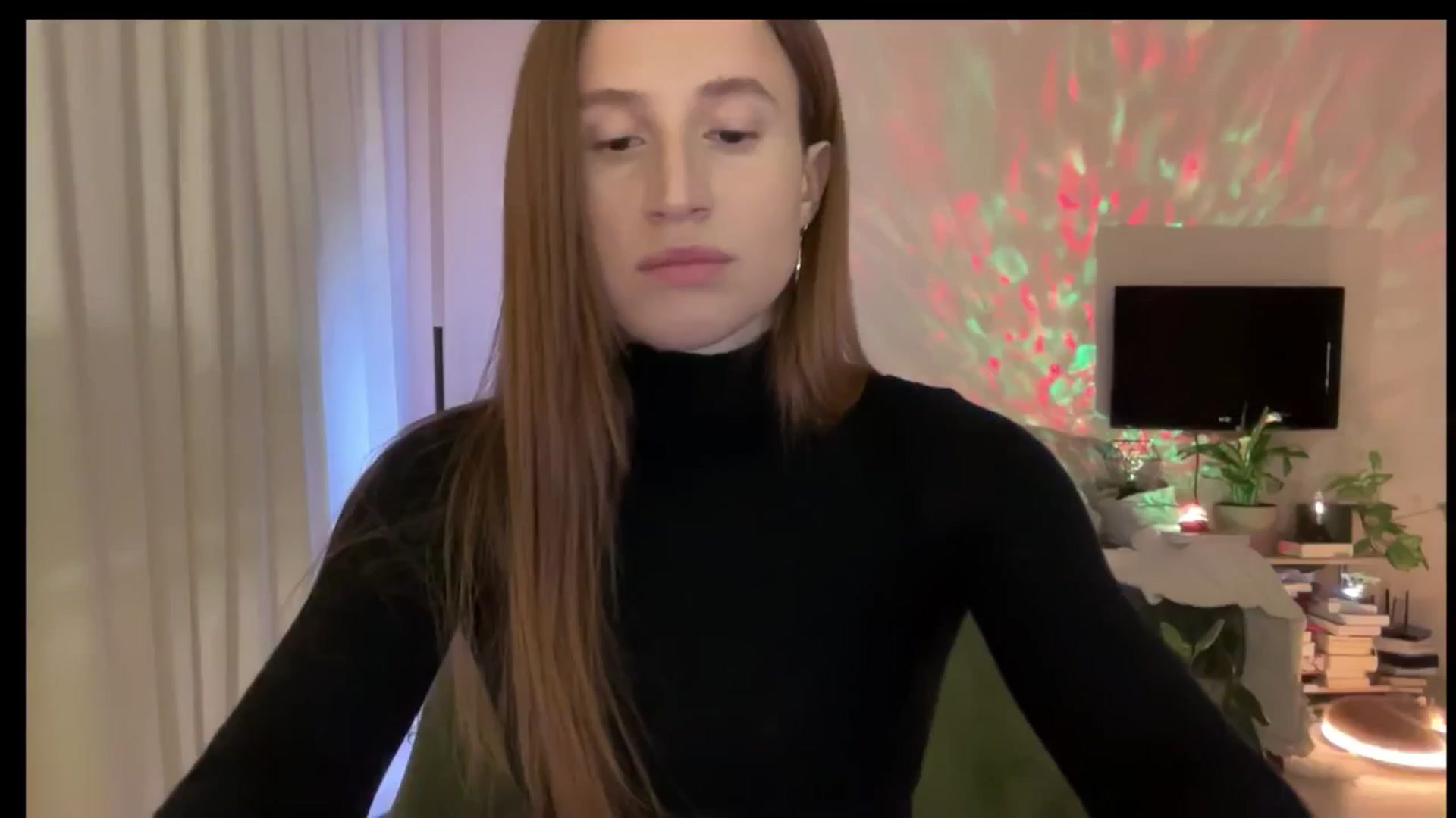 Gallery image thumbnail from LovelyBvnny's myfreecams stream on, 03/19/2025, 16:32 image 19 of 20