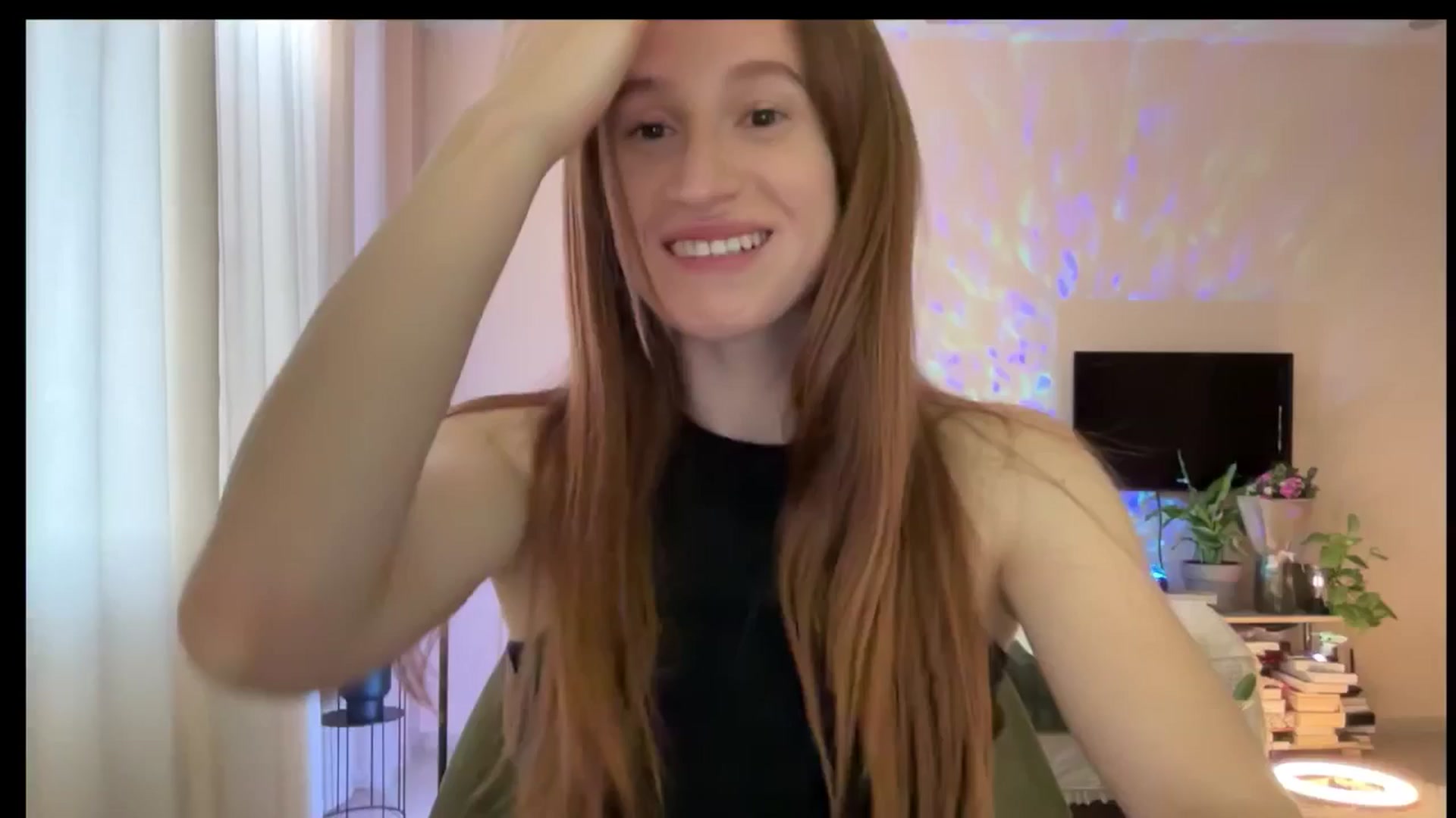 Gallery image thumbnail from LovelyBvnny's myfreecams stream on, 03/26/2025, 14:39 image 18 of 20