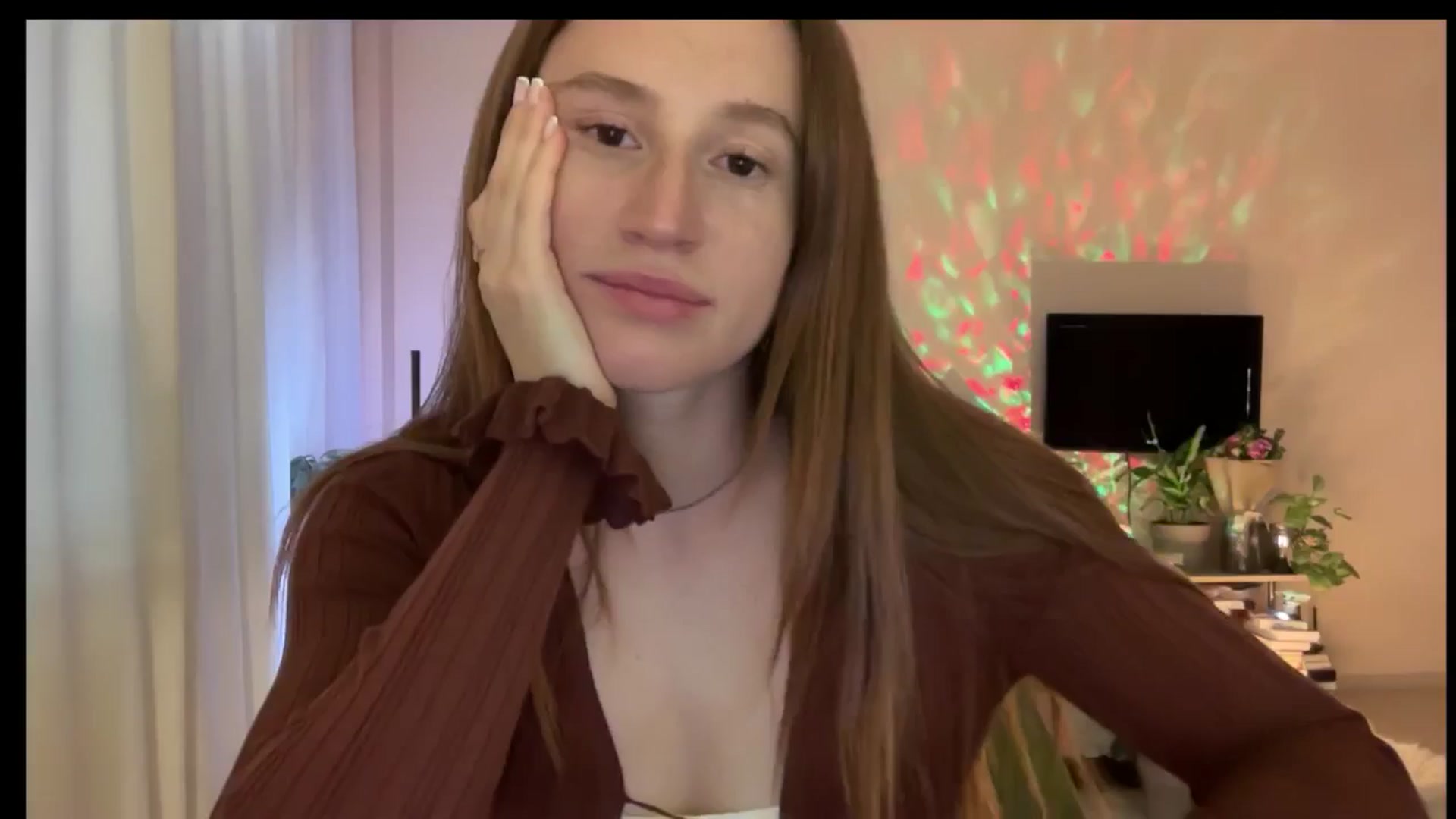 Gallery image thumbnail from LovelyBvnny's myfreecams stream on, 03/26/2025, 16:29 image 18 of 20