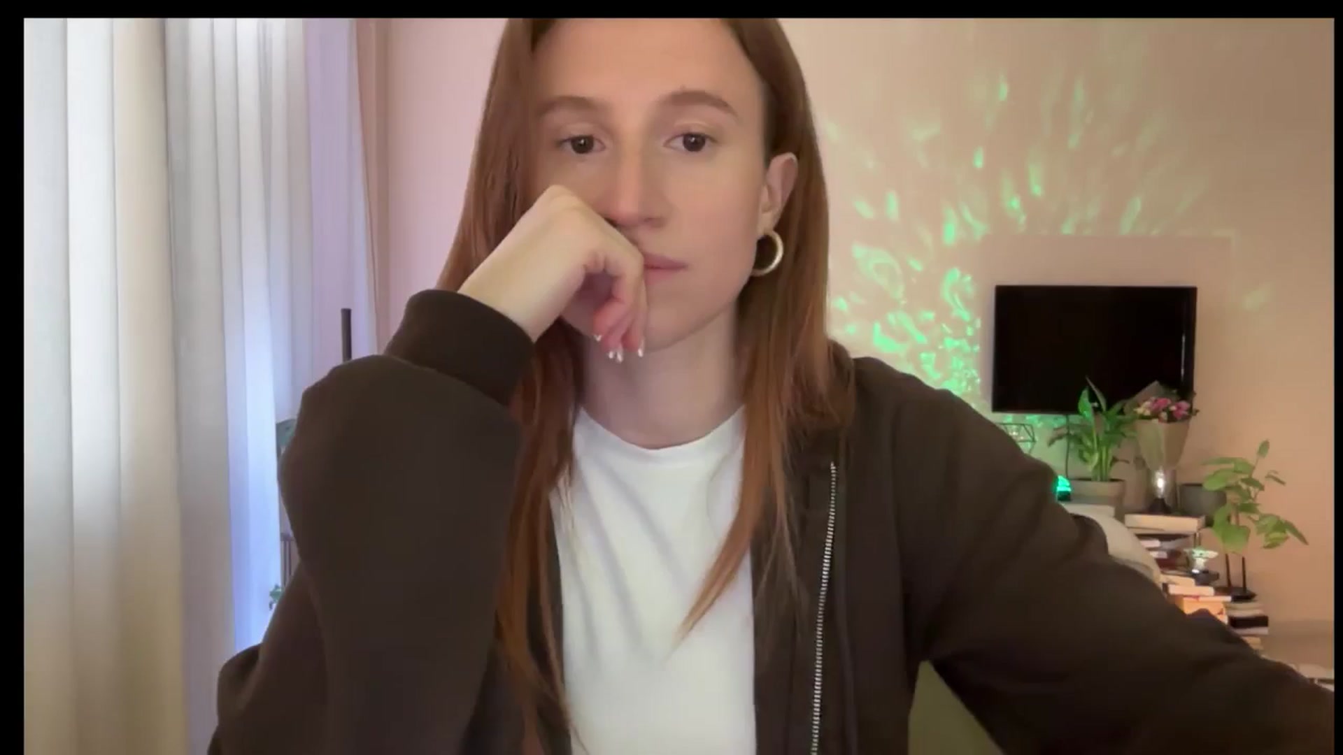 Gallery image thumbnail from LovelyBvnny's myfreecams stream on, 03/28/2025, 15:25 image 19 of 20