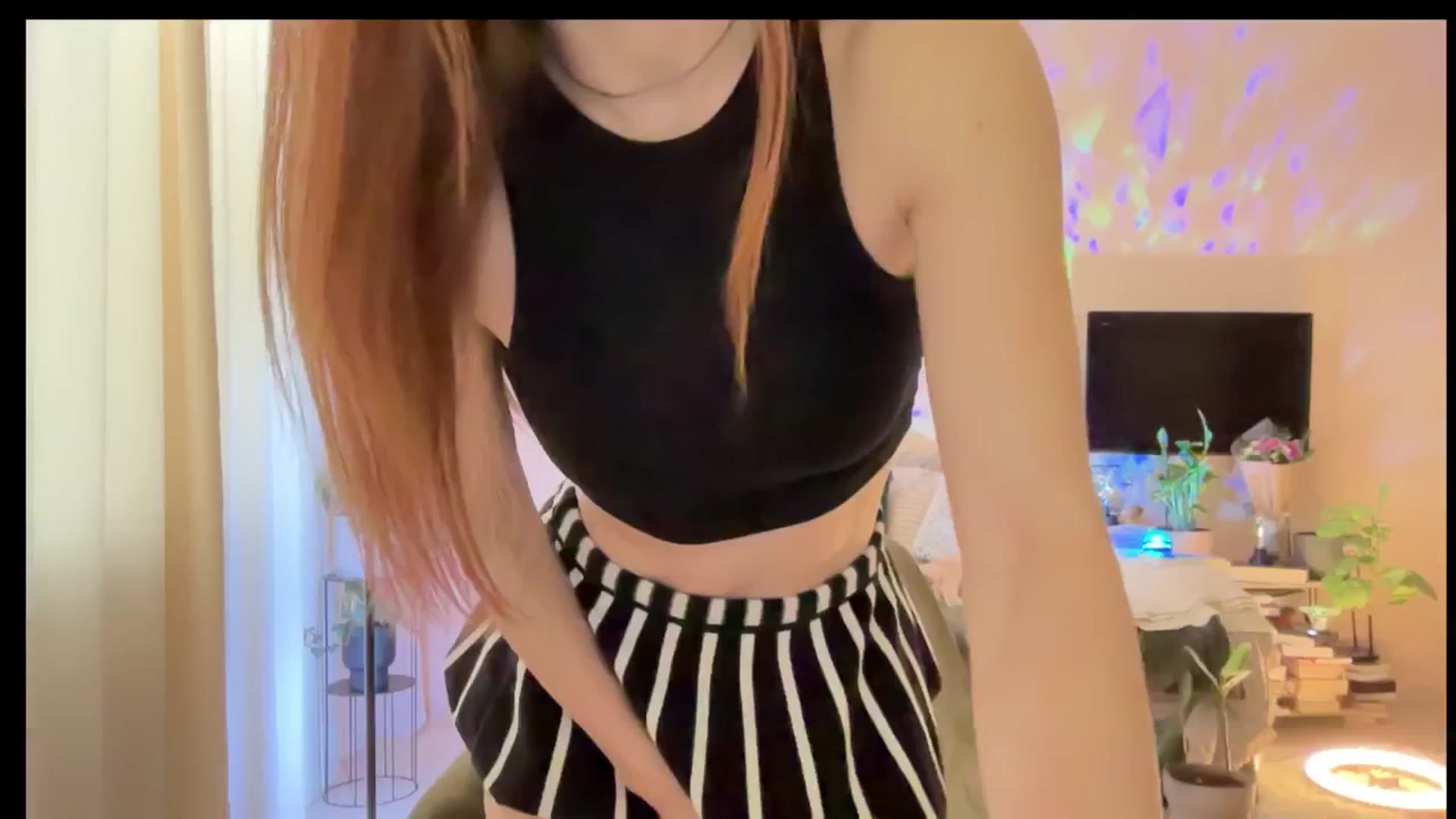 Gallery image thumbnail from LovelyBvnny's myfreecams stream on, 03/31/2025, 15:58 image 12 of 20