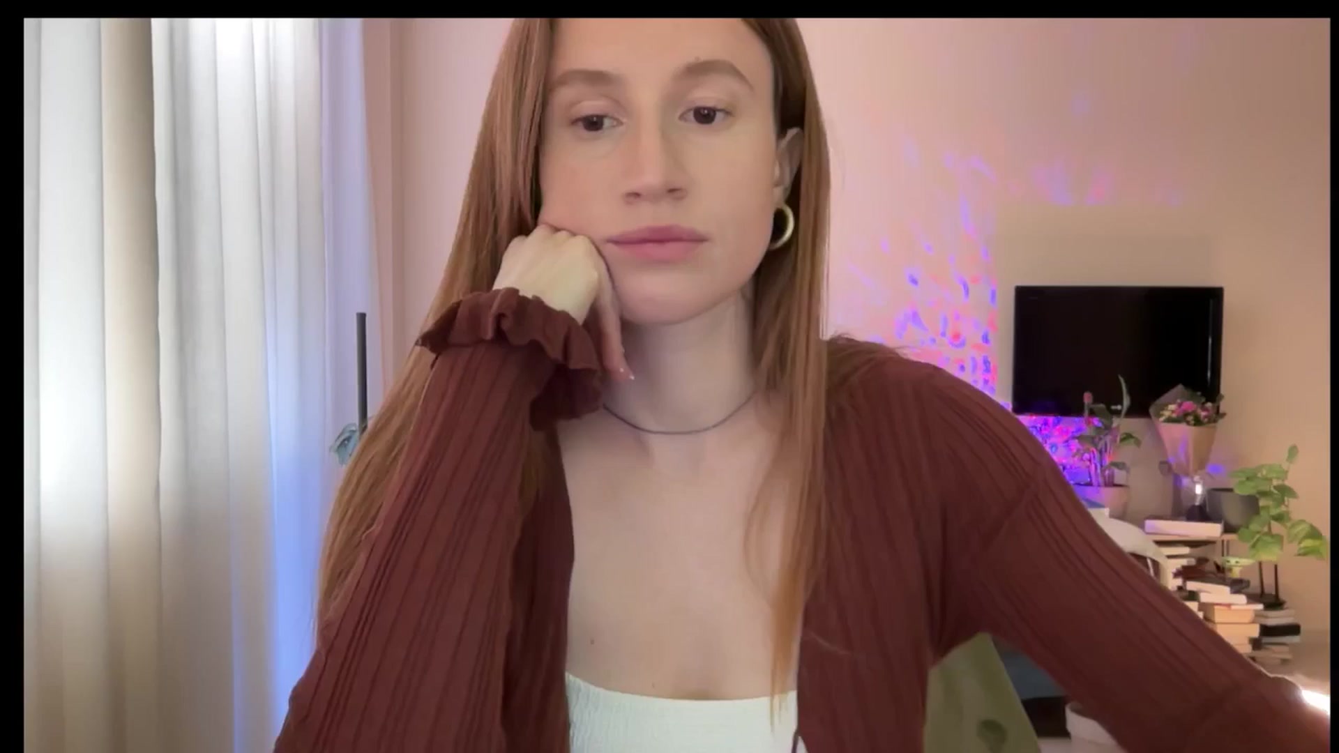 Gallery image thumbnail from LovelyBvnny's myfreecams stream on, 04/02/2025, 13:42 image 19 of 20
