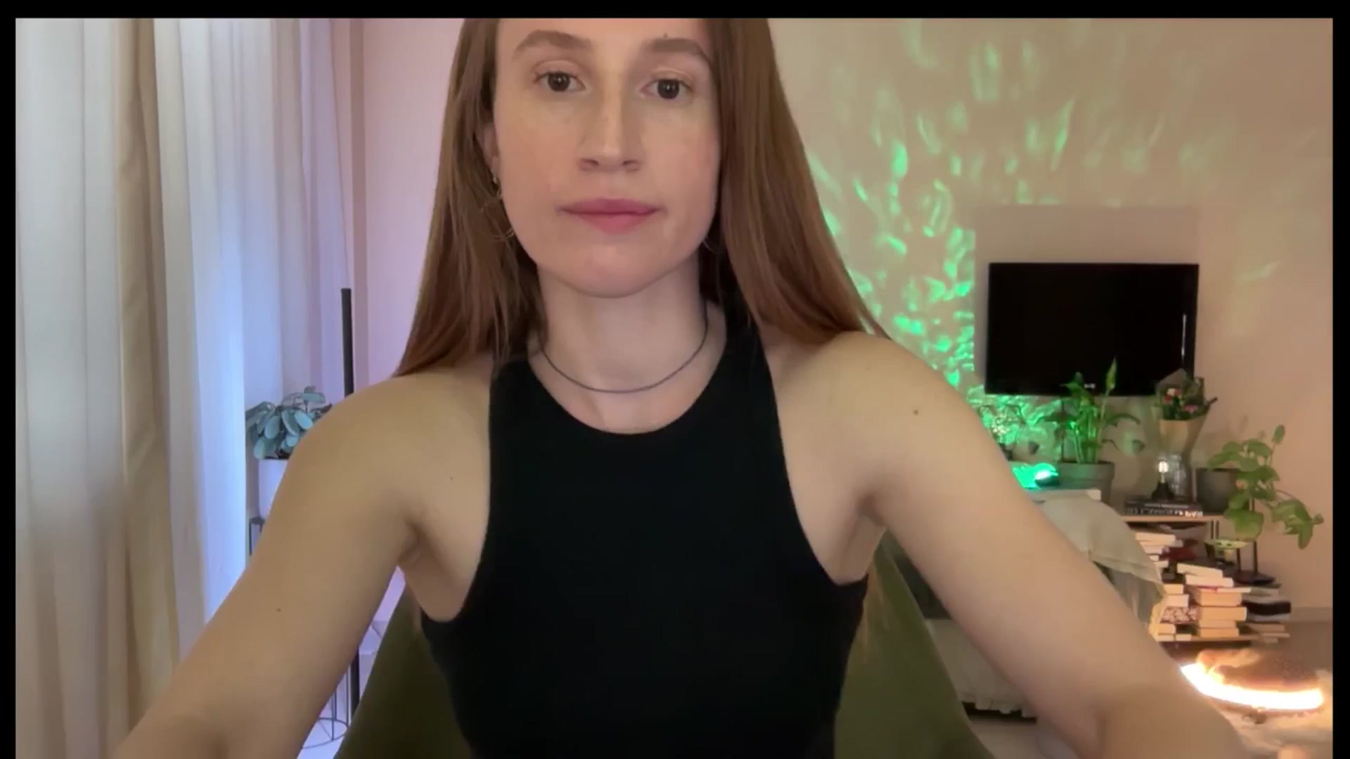 Gallery image thumbnail from LovelyBvnny's myfreecams stream on, 04/06/2025, 16:45 image 14 of 20