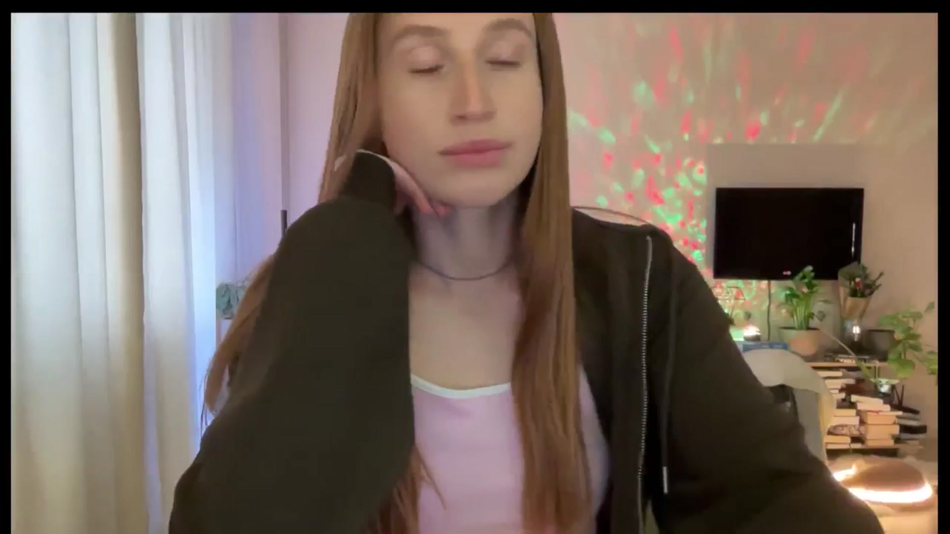Gallery image thumbnail from LovelyBvnny's myfreecams stream on, 04/10/2025, 16:59 image 6 of 20