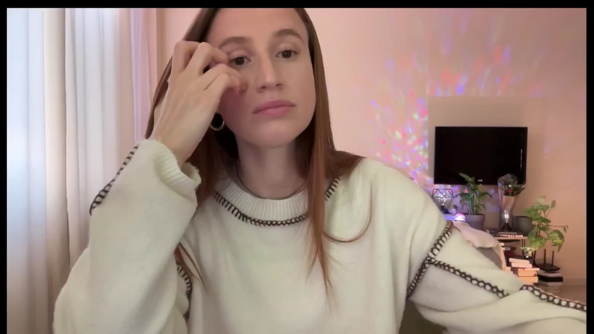 Gallery image thumbnail from LovelyBvnny's myfreecams stream on, 04/13/2025, 14:14 image 15 of 20