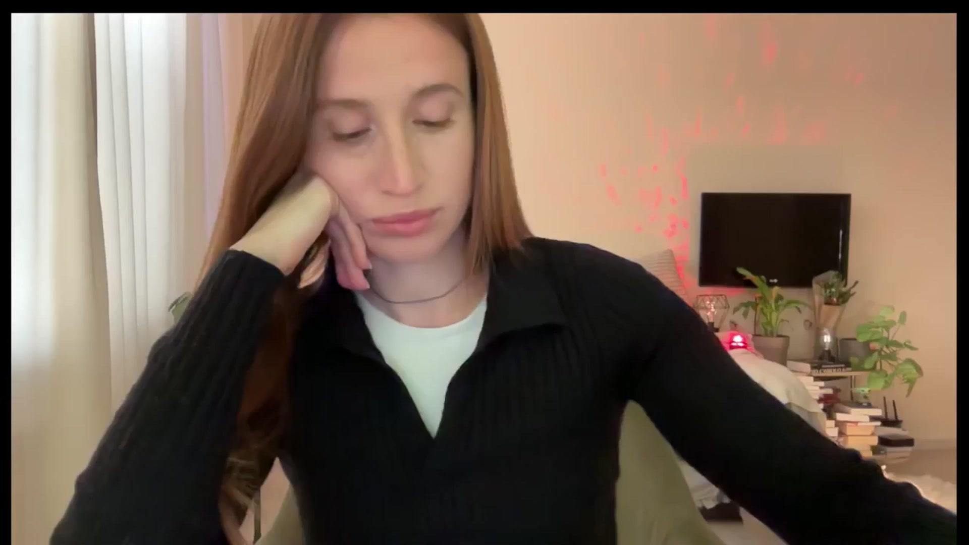 Gallery image thumbnail from LovelyBvnny's myfreecams stream on, 04/16/2025, 16:48 image 10 of 20