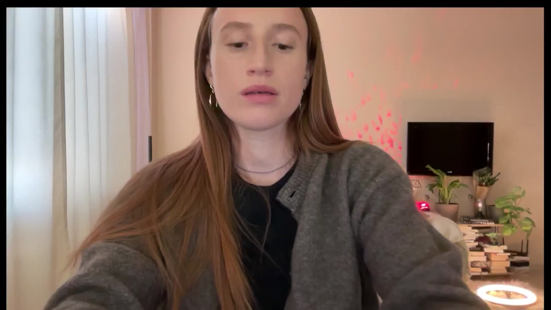 Gallery image thumbnail from LovelyBvnny's myfreecams stream on, 04/18/2025, 16:19 image 2 of 20