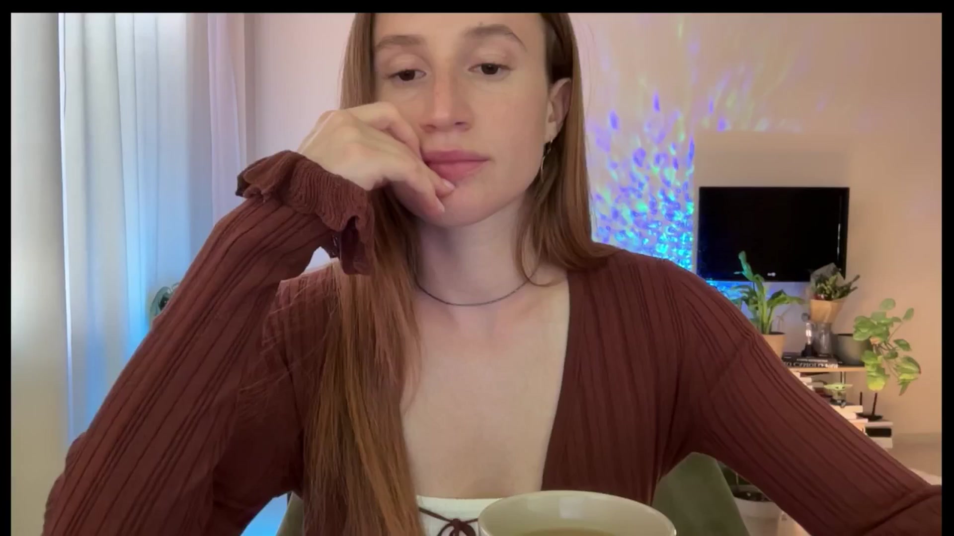 Gallery image thumbnail from LovelyBvnny's myfreecams stream on, 04/23/2025, 15:53 image 9 of 20