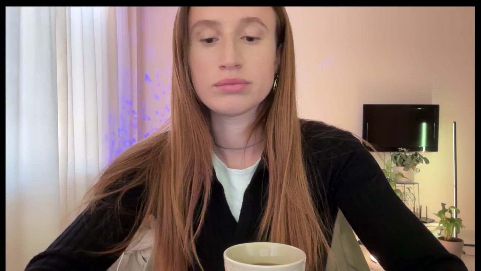 Gallery image thumbnail from LovelyBvnny's myfreecams stream on, 05/05/2025, 13:00 image 4 of 20