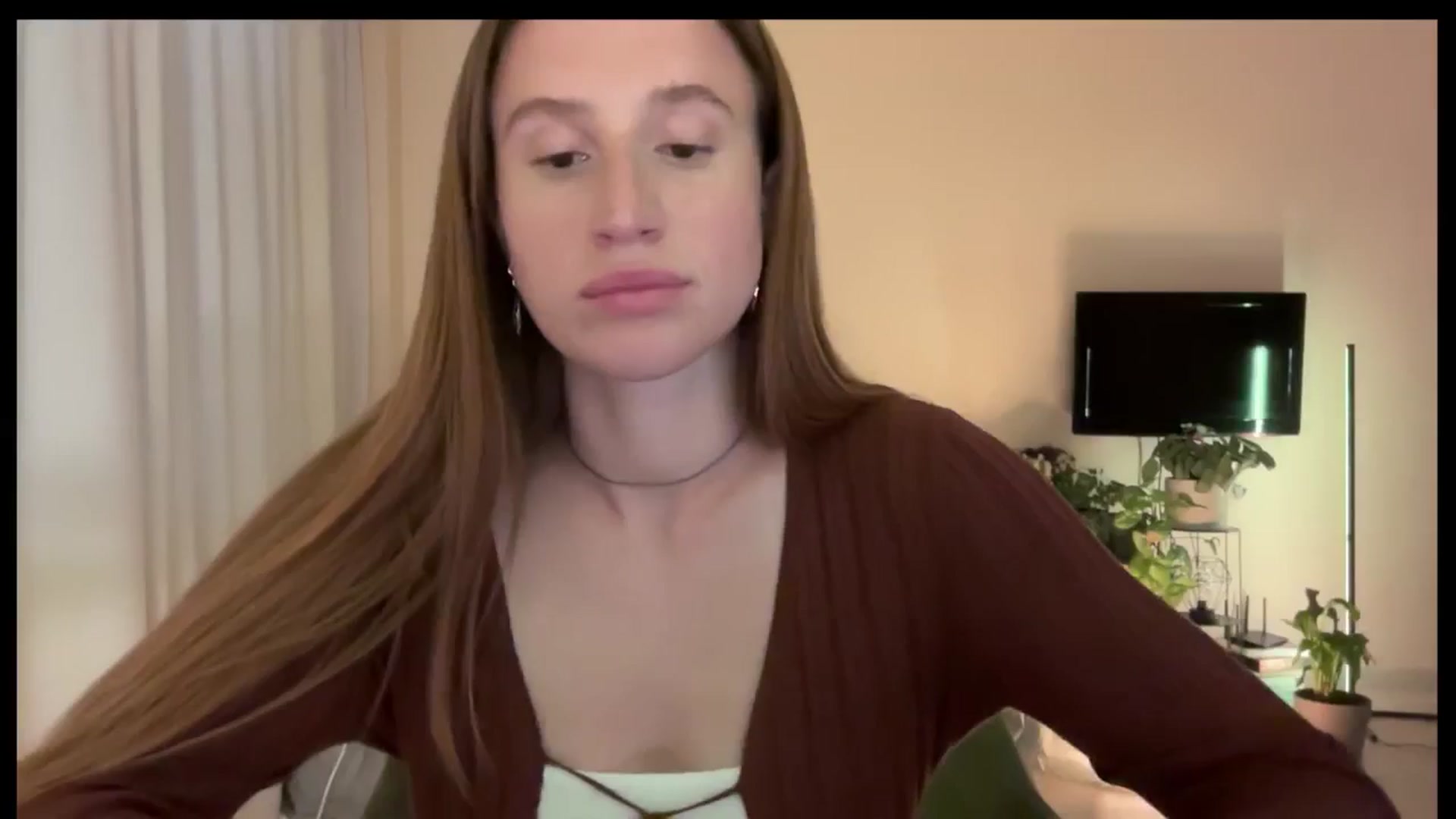 Gallery image thumbnail from LovelyBvnny's myfreecams stream on, 05/05/2025, 17:40 image 8 of 20