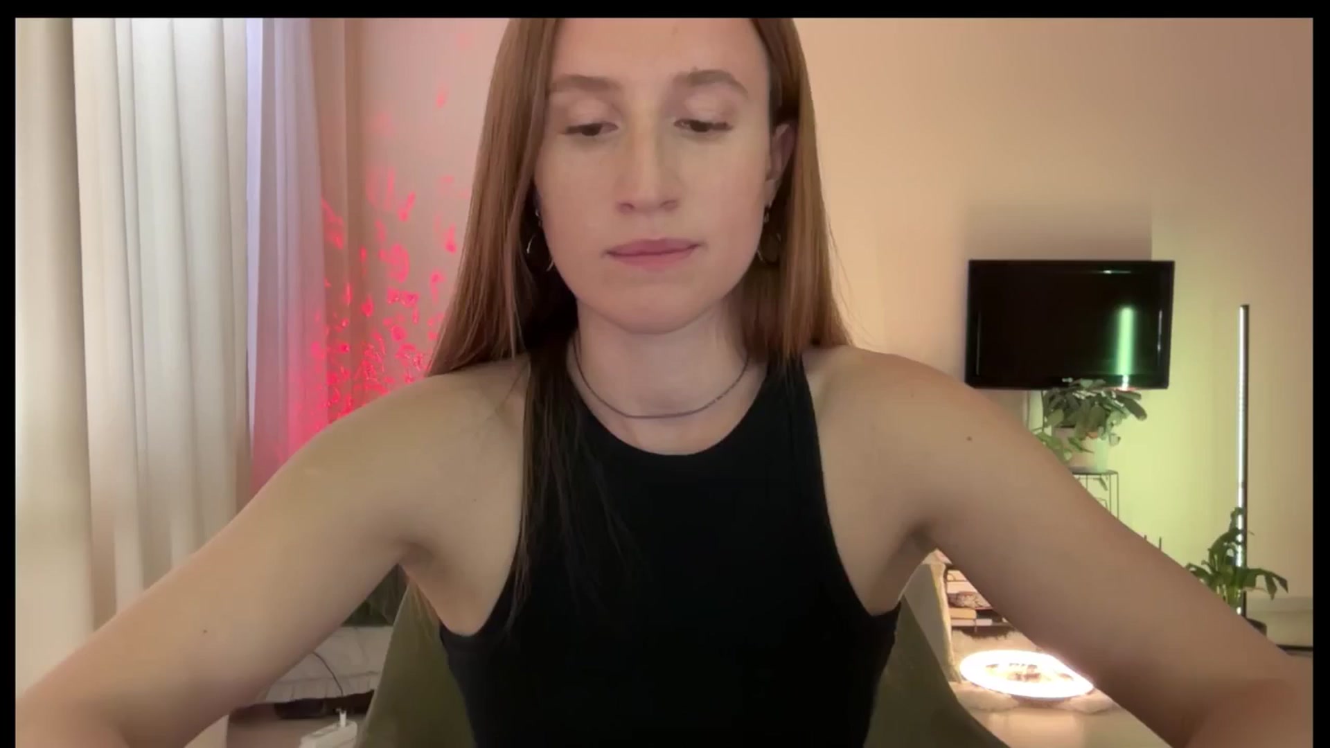 Gallery image thumbnail from LovelyBvnny's myfreecams stream on, 05/07/2025, 15:44 image 18 of 20