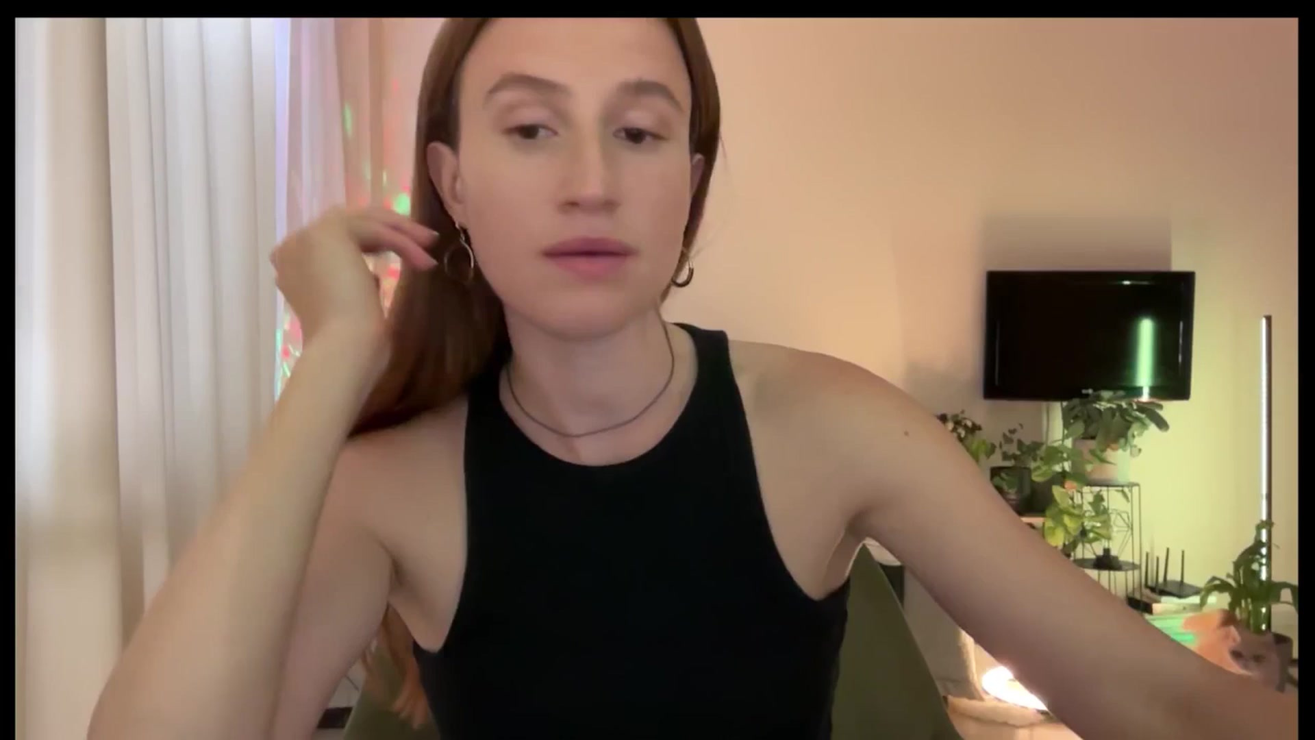 Gallery image thumbnail from LovelyBvnny's myfreecams stream on, 05/07/2025, 16:34 image 12 of 20