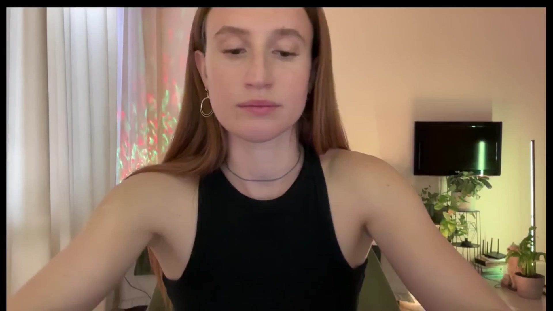 Gallery image thumbnail from LovelyBvnny's myfreecams stream on, 05/07/2025, 16:34 image 8 of 20