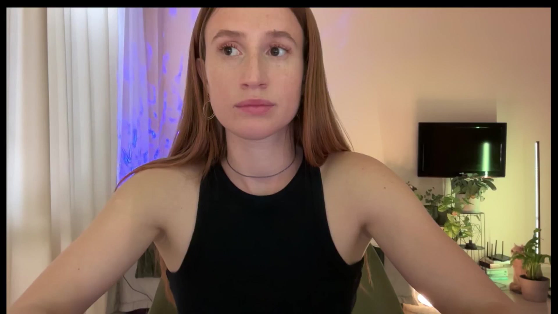 Gallery image thumbnail from LovelyBvnny's myfreecams stream on, 05/07/2025, 16:34 image 11 of 20