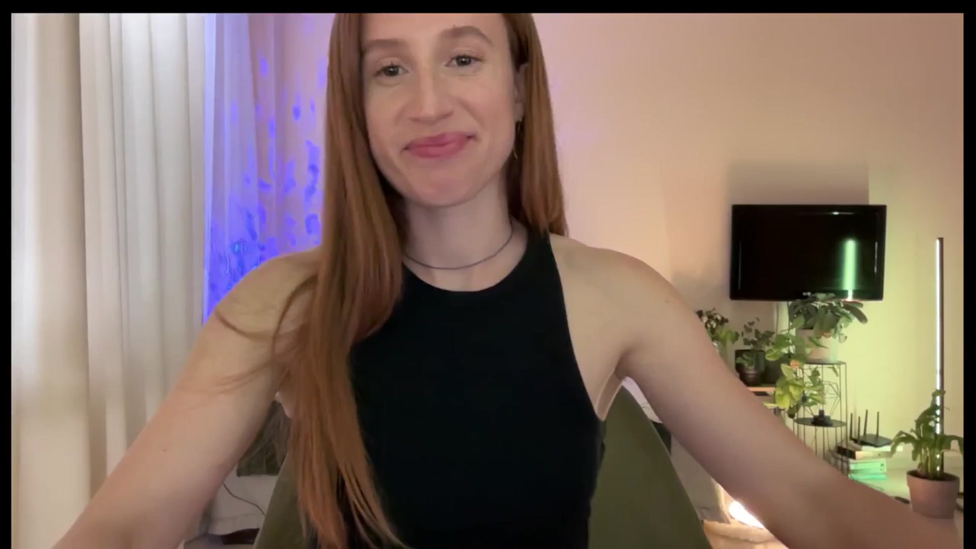 Gallery image thumbnail from LovelyBvnny's myfreecams stream on, 05/07/2025, 16:34 image 15 of 20