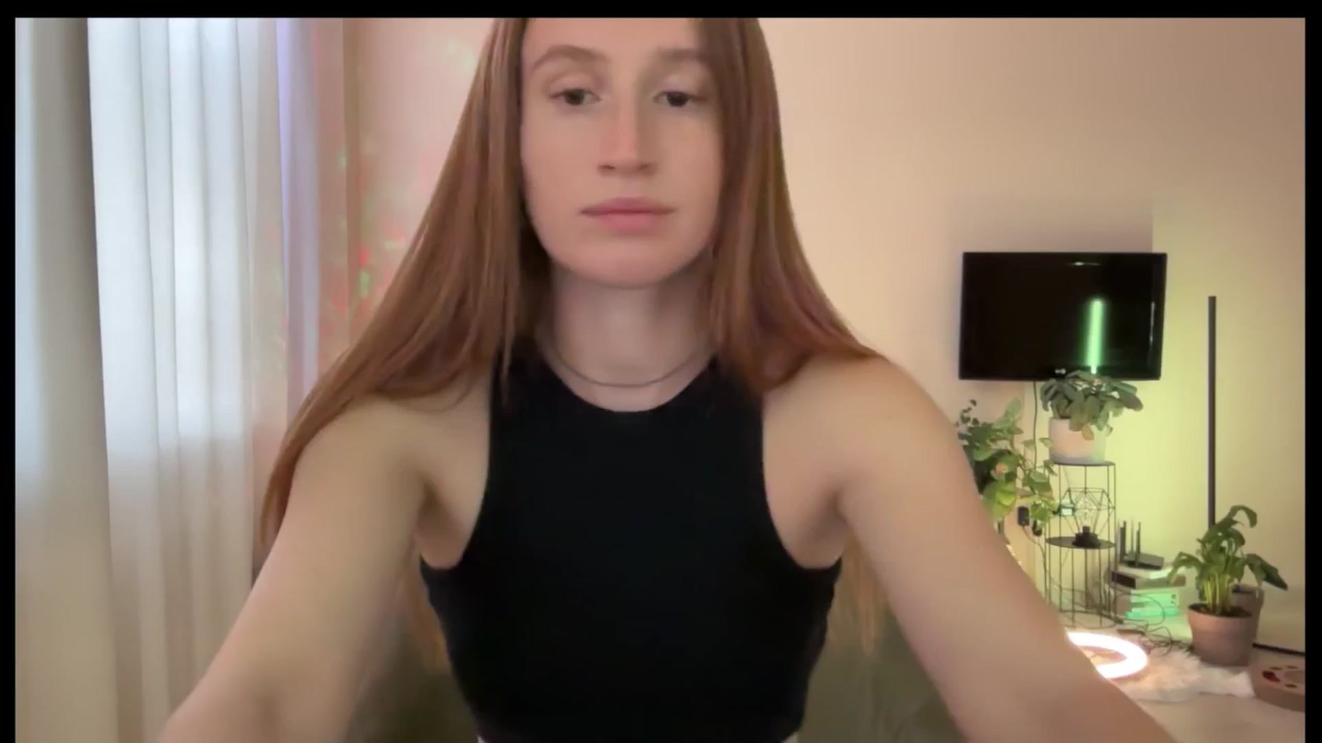 Gallery image thumbnail from LovelyBvnny's myfreecams stream on, 05/11/2025, 16:57 image 9 of 20