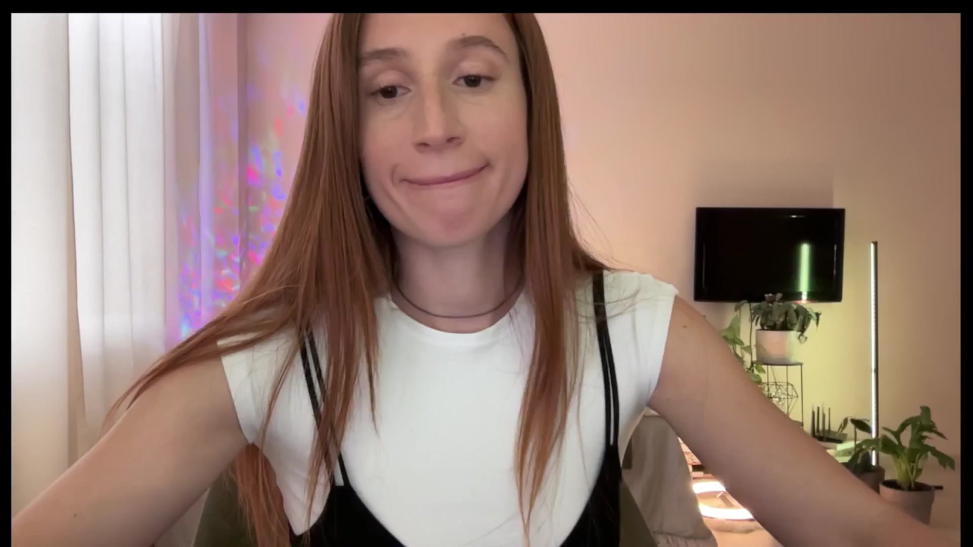 Gallery image thumbnail from LovelyBvnny's myfreecams stream on, 05/14/2025, 17:03 image 5 of 20