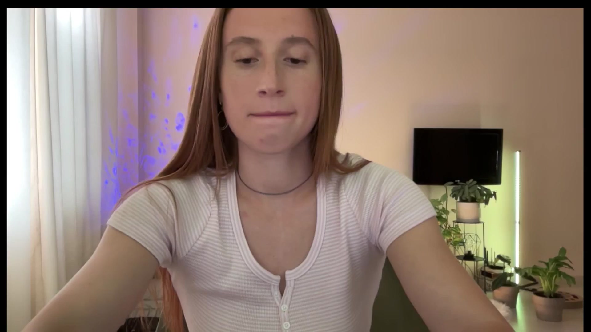 Gallery image thumbnail from LovelyBvnny's myfreecams stream on, 05/26/2025, 14:49 image 7 of 20