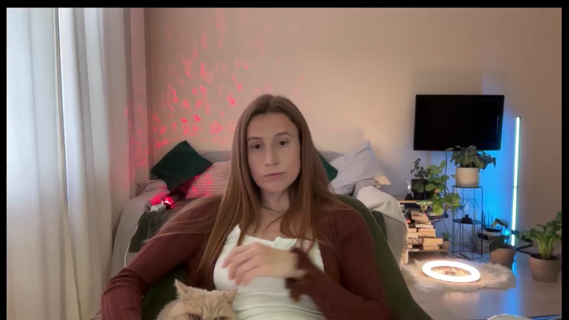 Gallery image thumbnail from LovelyBvnny's myfreecams stream on, 05/28/2025, 16:30 image 11 of 20
