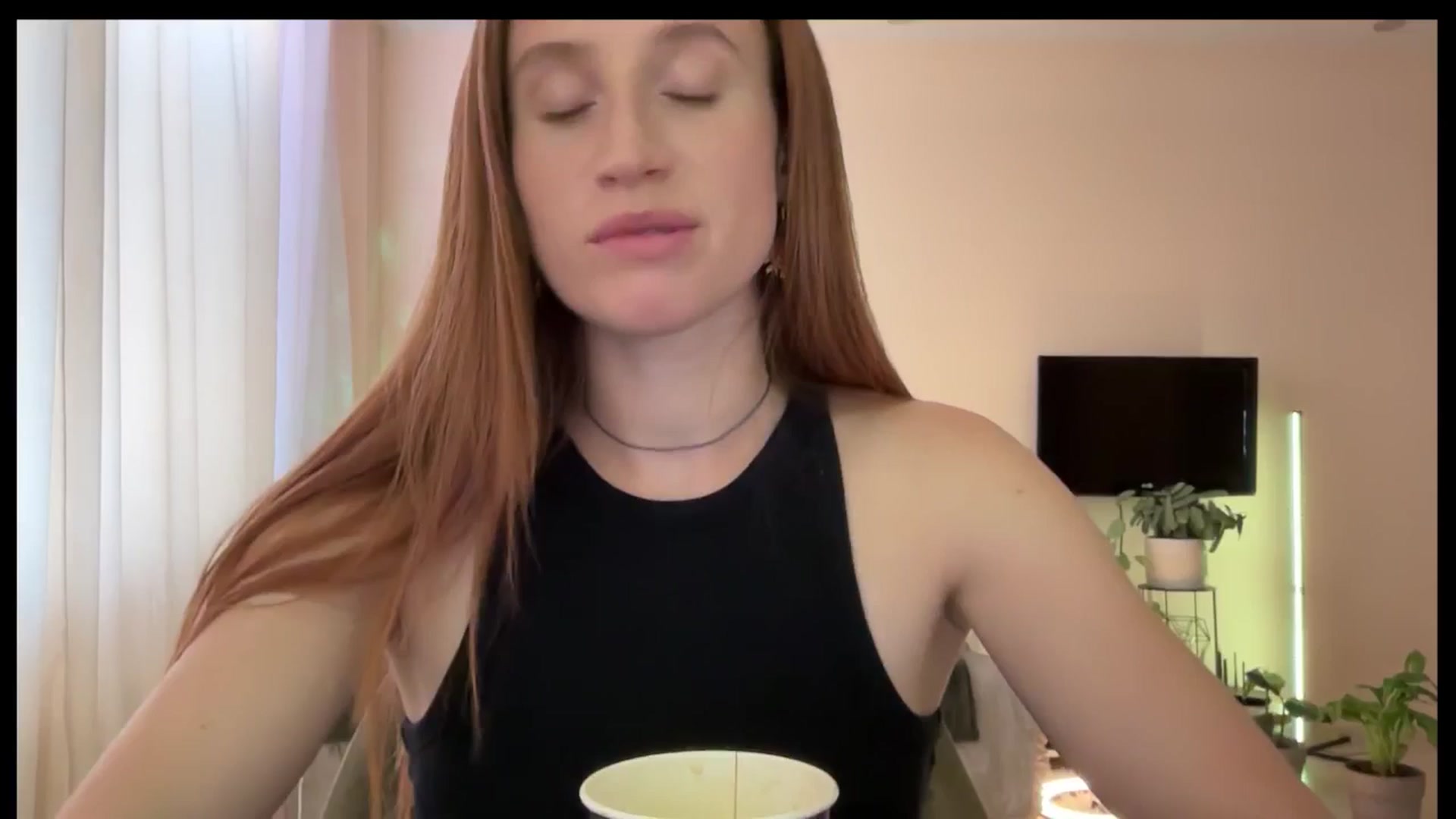Gallery image thumbnail from LovelyBvnny's myfreecams stream on, 05/30/2025, 14:59 image 2 of 20