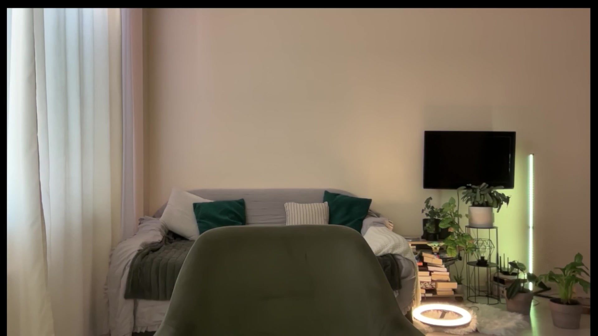 Gallery image thumbnail from LovelyBvnny's myfreecams stream on, 06/05/2025, 15:55 image 12 of 20