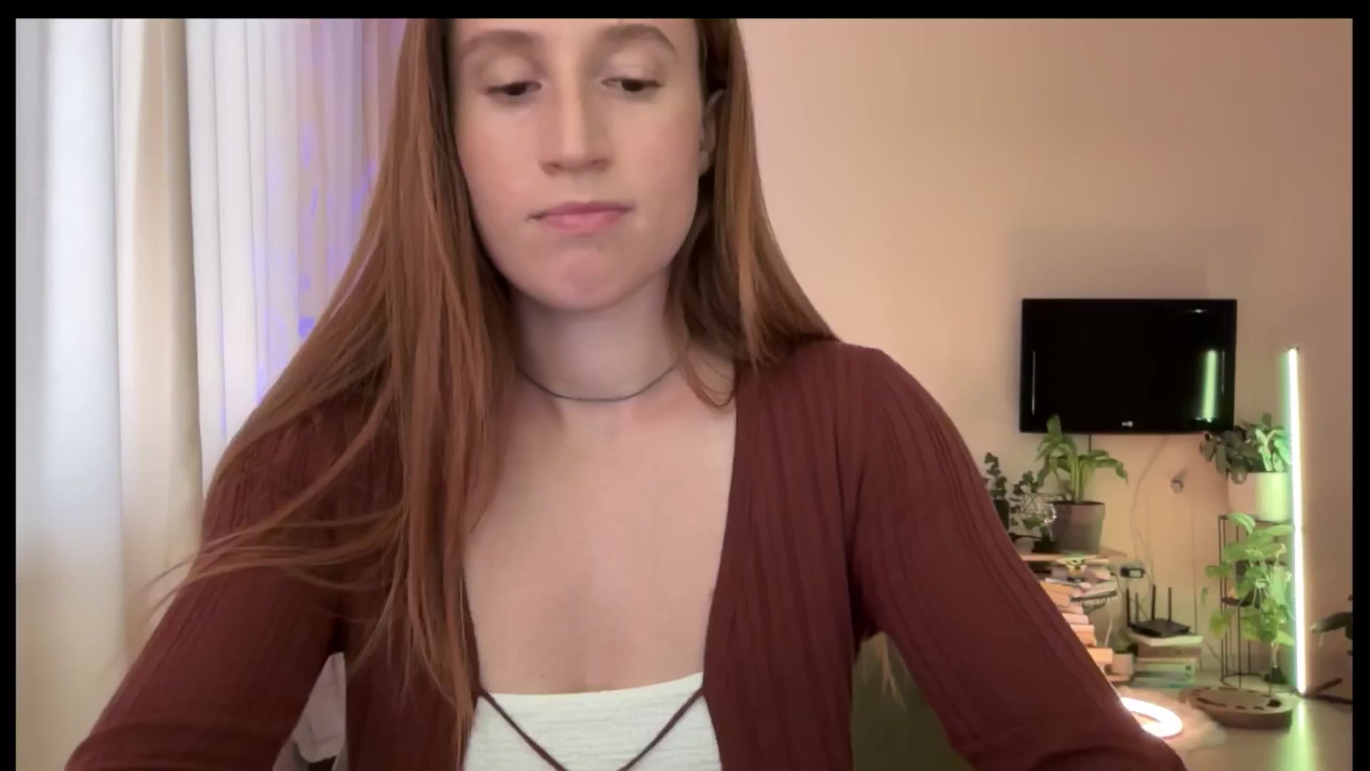 Gallery image thumbnail from LovelyBvnny's myfreecams stream on, 06/26/2025, 13:39 image 13 of 20