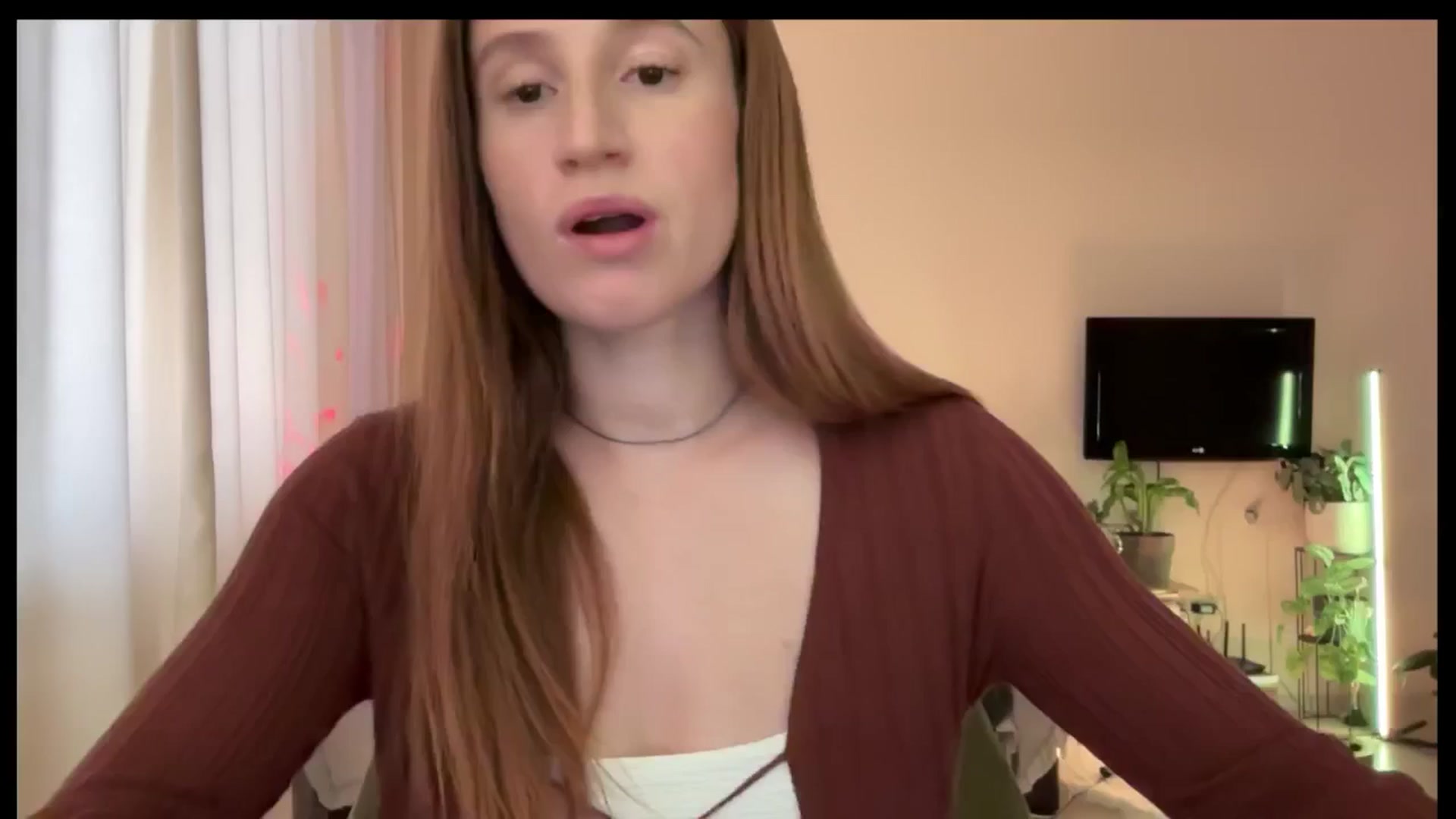 Gallery image thumbnail from LovelyBvnny's myfreecams stream on, 06/26/2025, 13:39 image 1 of 20