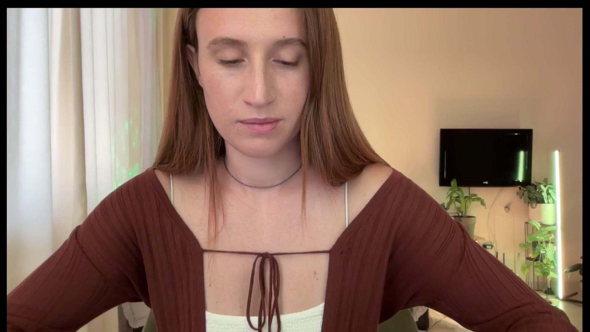Gallery image thumbnail from LovelyBvnny's myfreecams stream on, 06/26/2025, 13:39 image 5 of 20