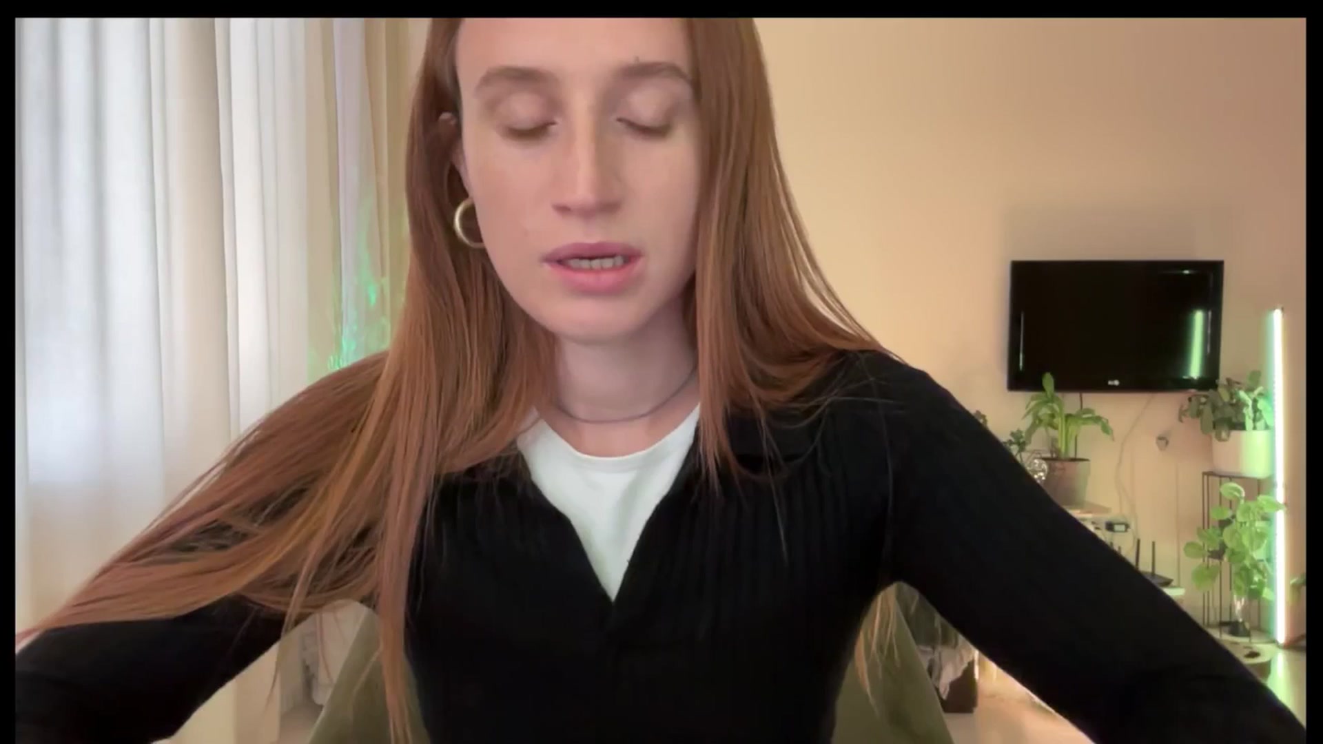 Gallery image thumbnail from LovelyBvnny's myfreecams stream on, 06/29/2025, 13:55 image 9 of 20