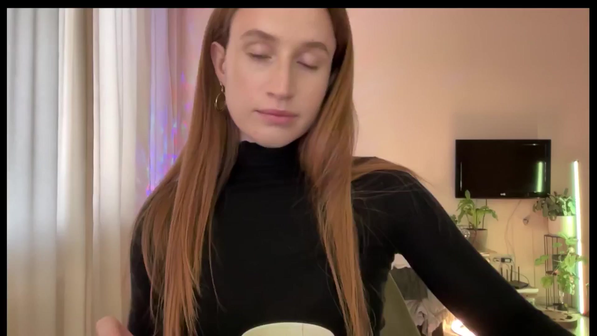 Gallery image thumbnail from LovelyBvnny's myfreecams stream on, 06/30/2025, 13:25 image 5 of 20