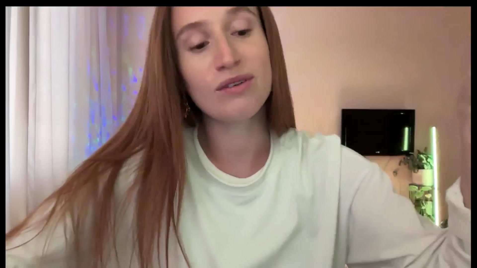 Gallery image thumbnail from LovelyBvnny's myfreecams stream on, 07/02/2025, 14:54 image 8 of 20